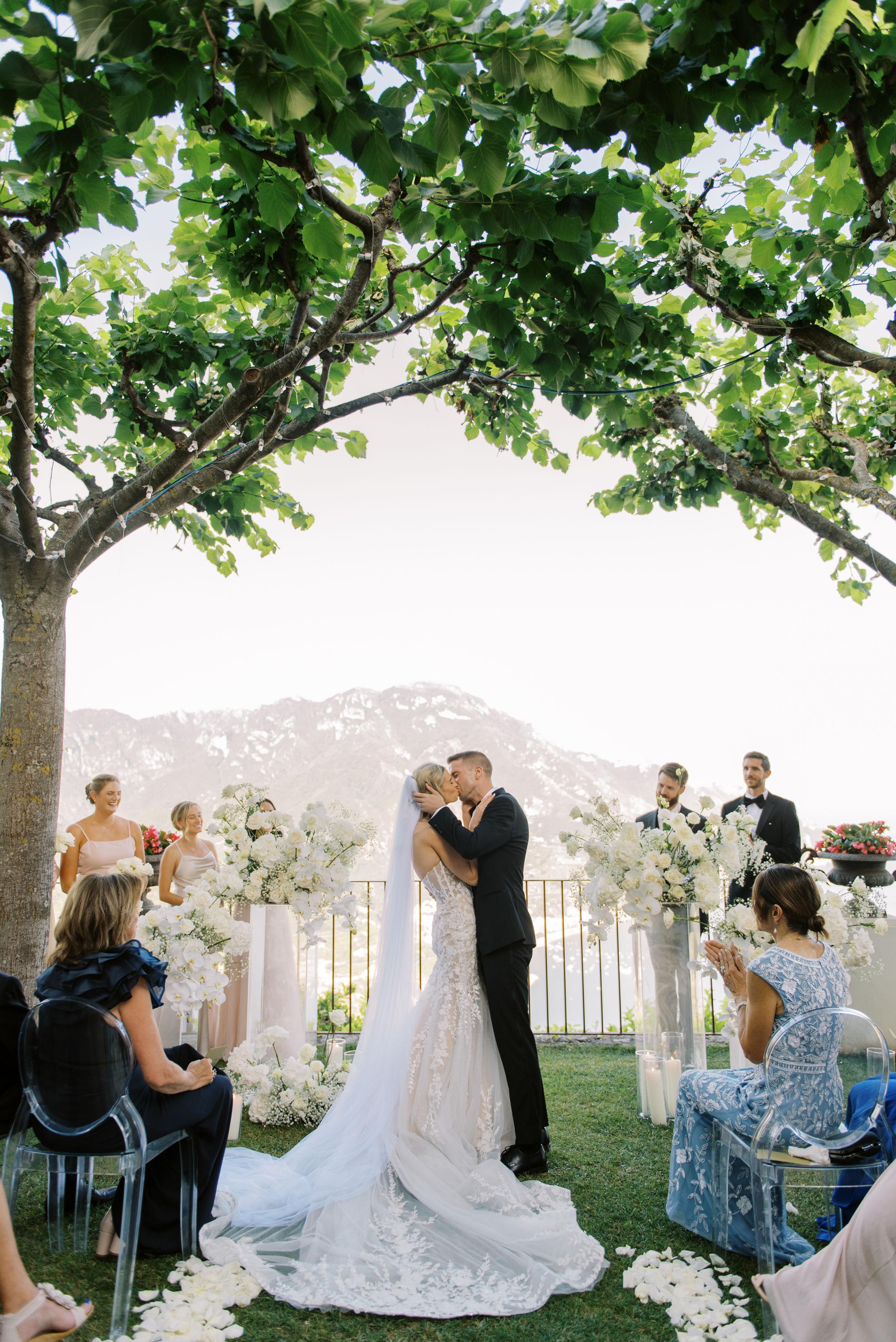 A Romantic Summer Wedding at Villa Eva 45
