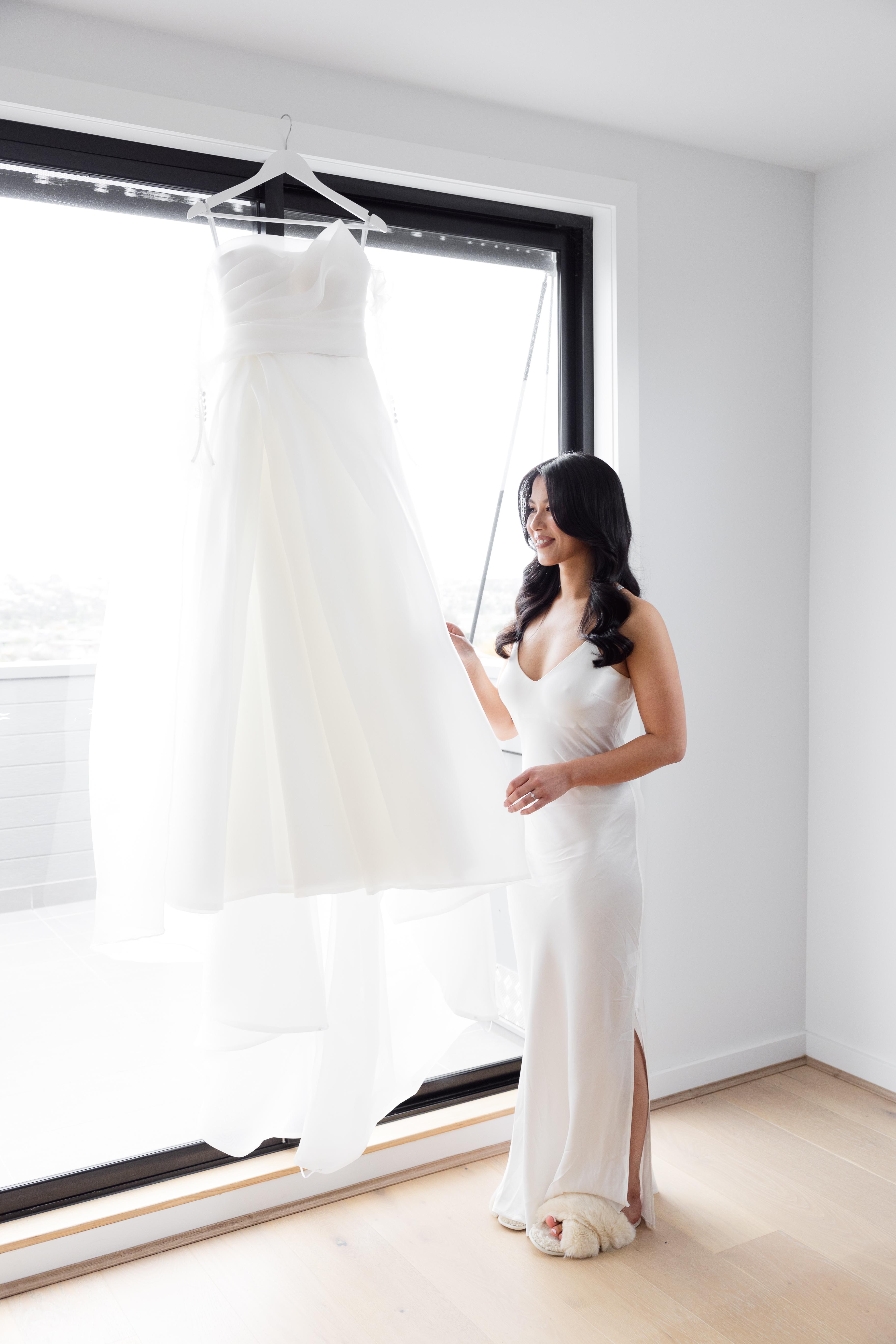 A Glamorous Summer Wedding at Bramleigh Estate 31