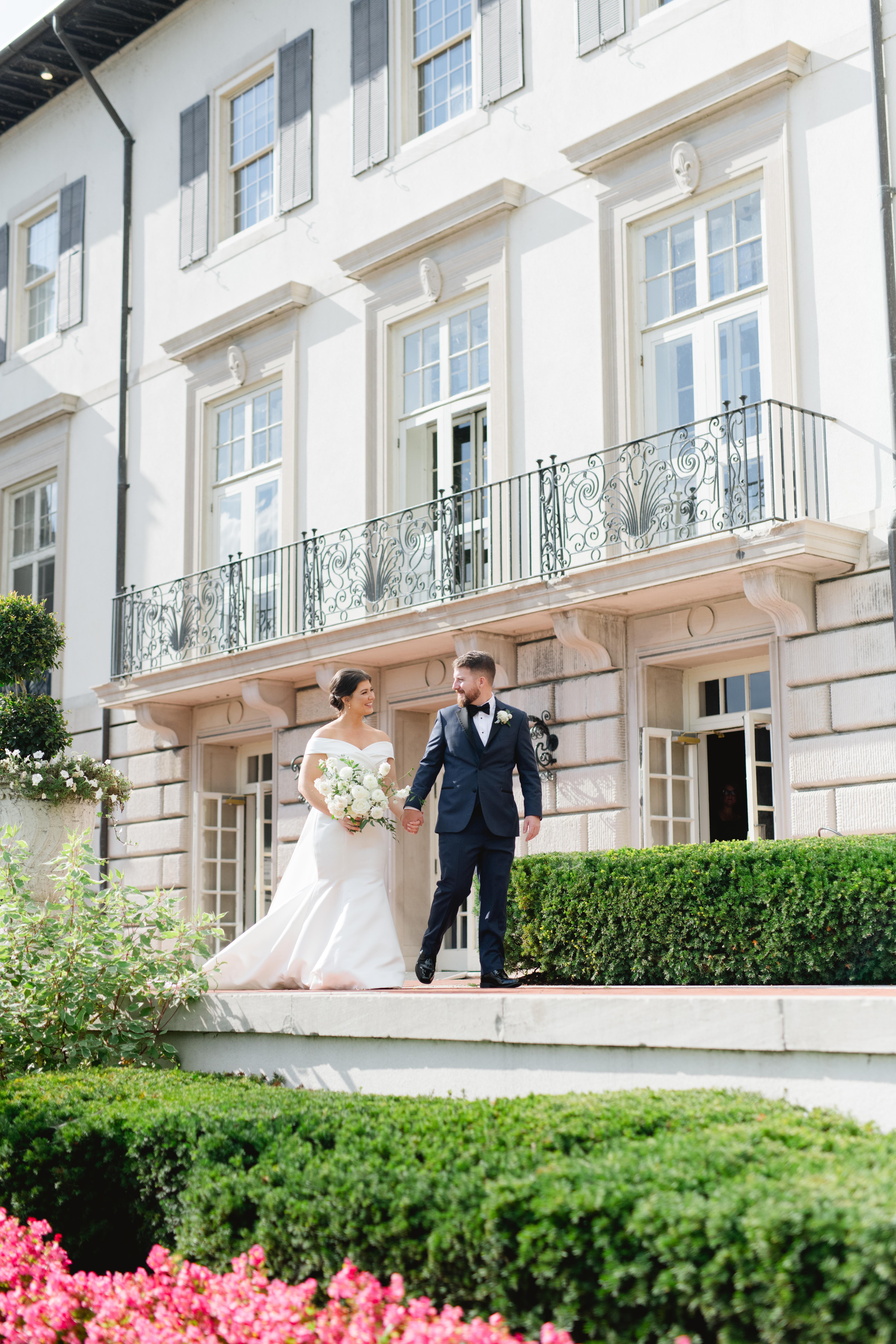 A Romantic Fall Wedding at The War Memorial 33