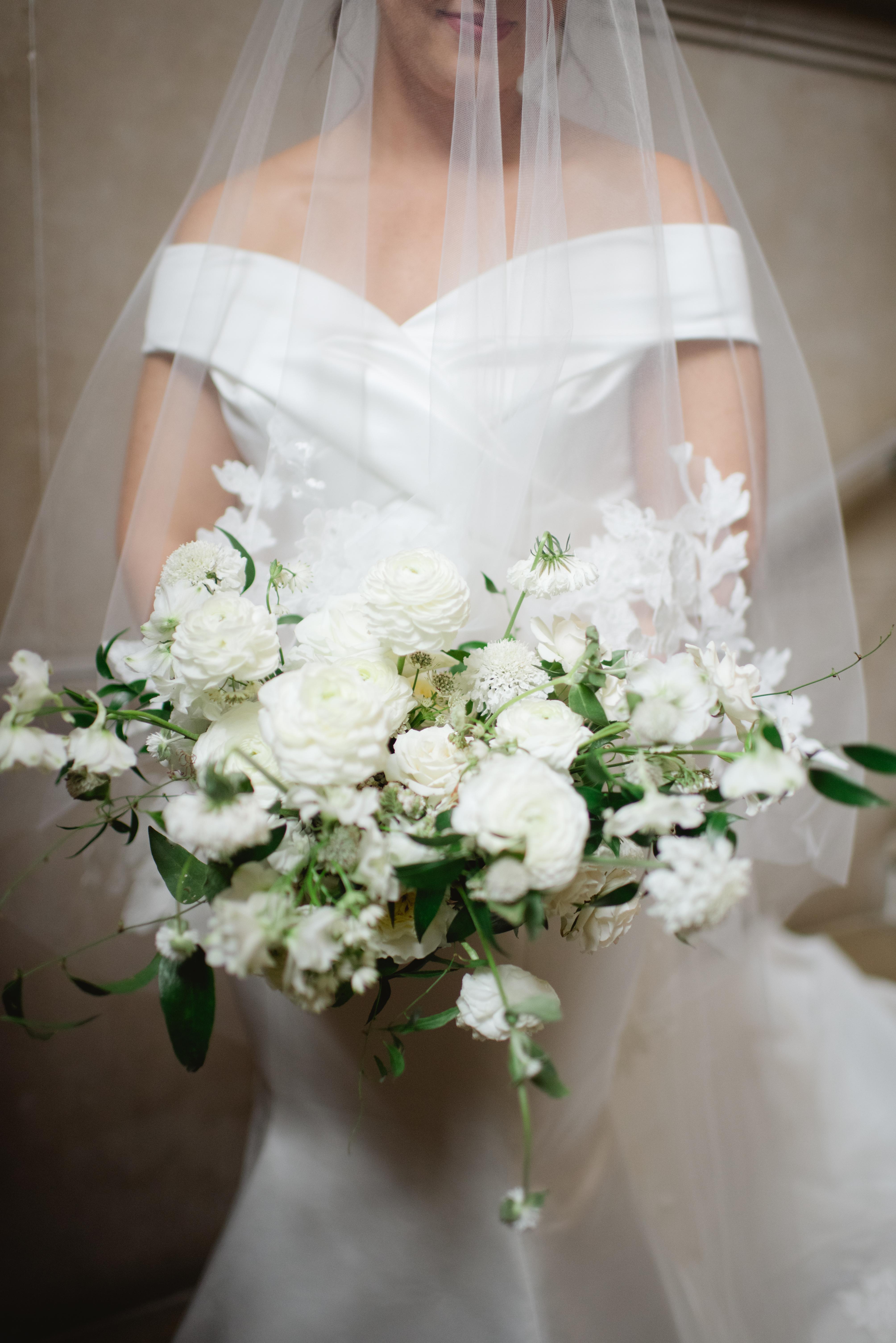 A Romantic Fall Wedding at The War Memorial 8