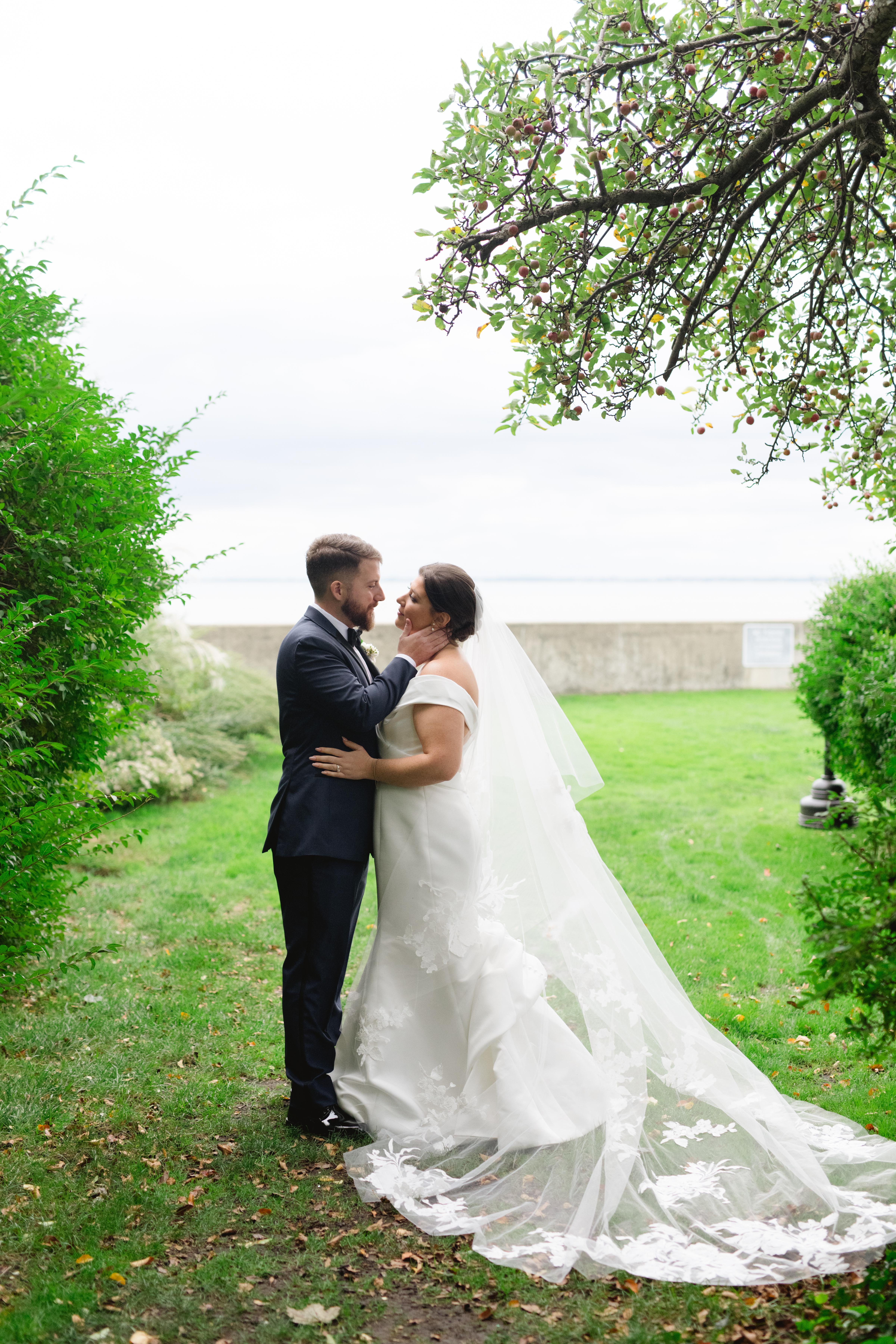 A Romantic Fall Wedding at The War Memorial 51