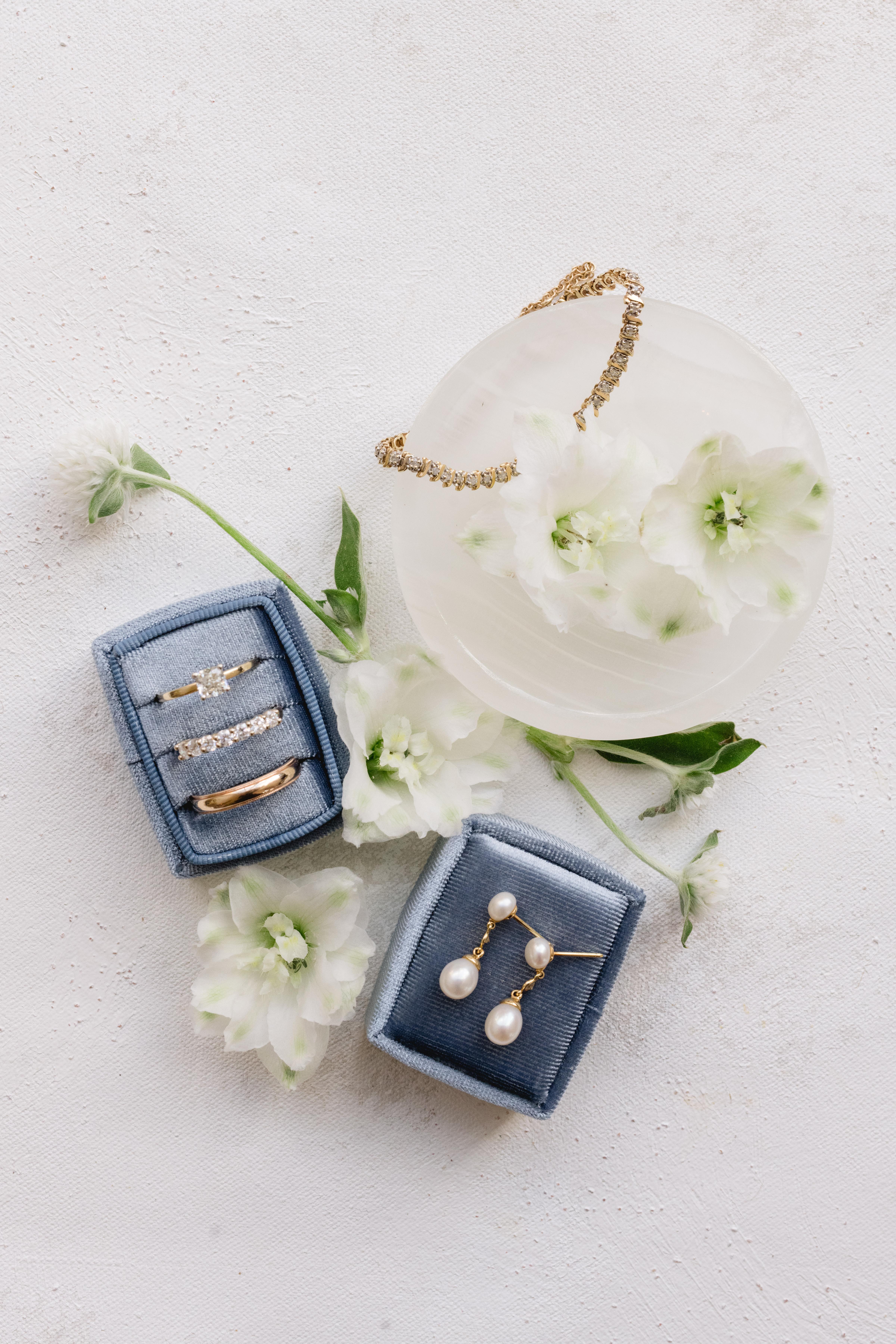 A Romantic Fall Wedding at The War Memorial 36