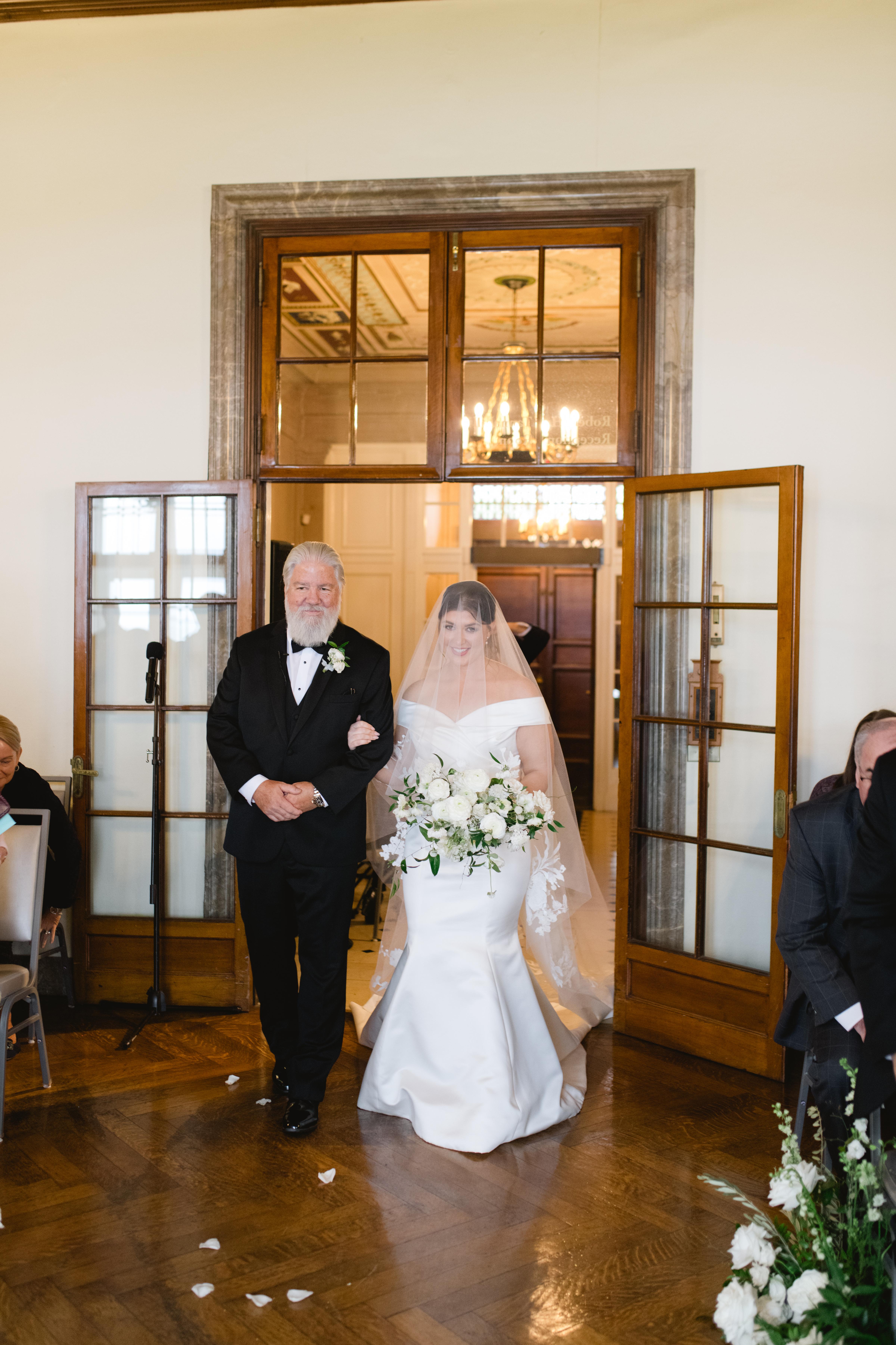 A Romantic Fall Wedding at The War Memorial 60