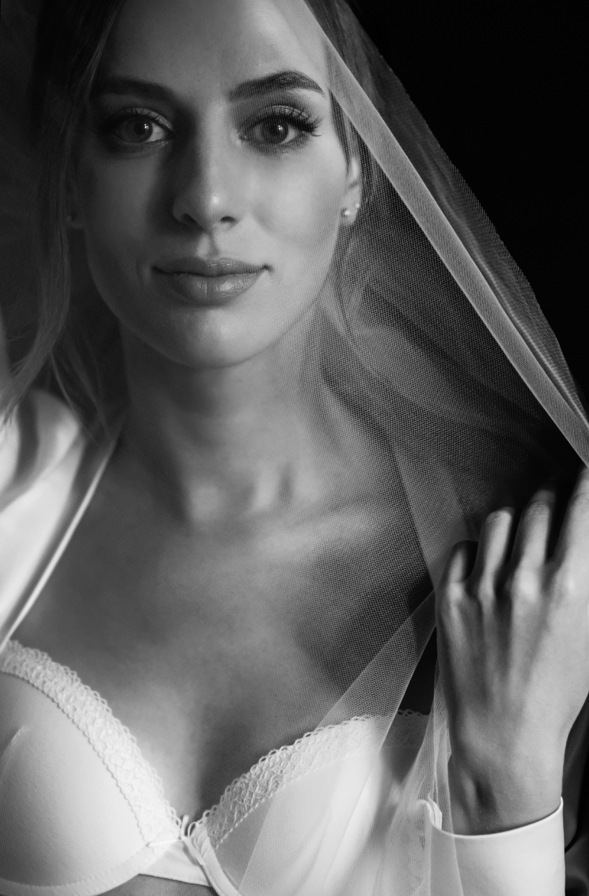 A Classic Fall Wedding at Lion's Castle photo 4