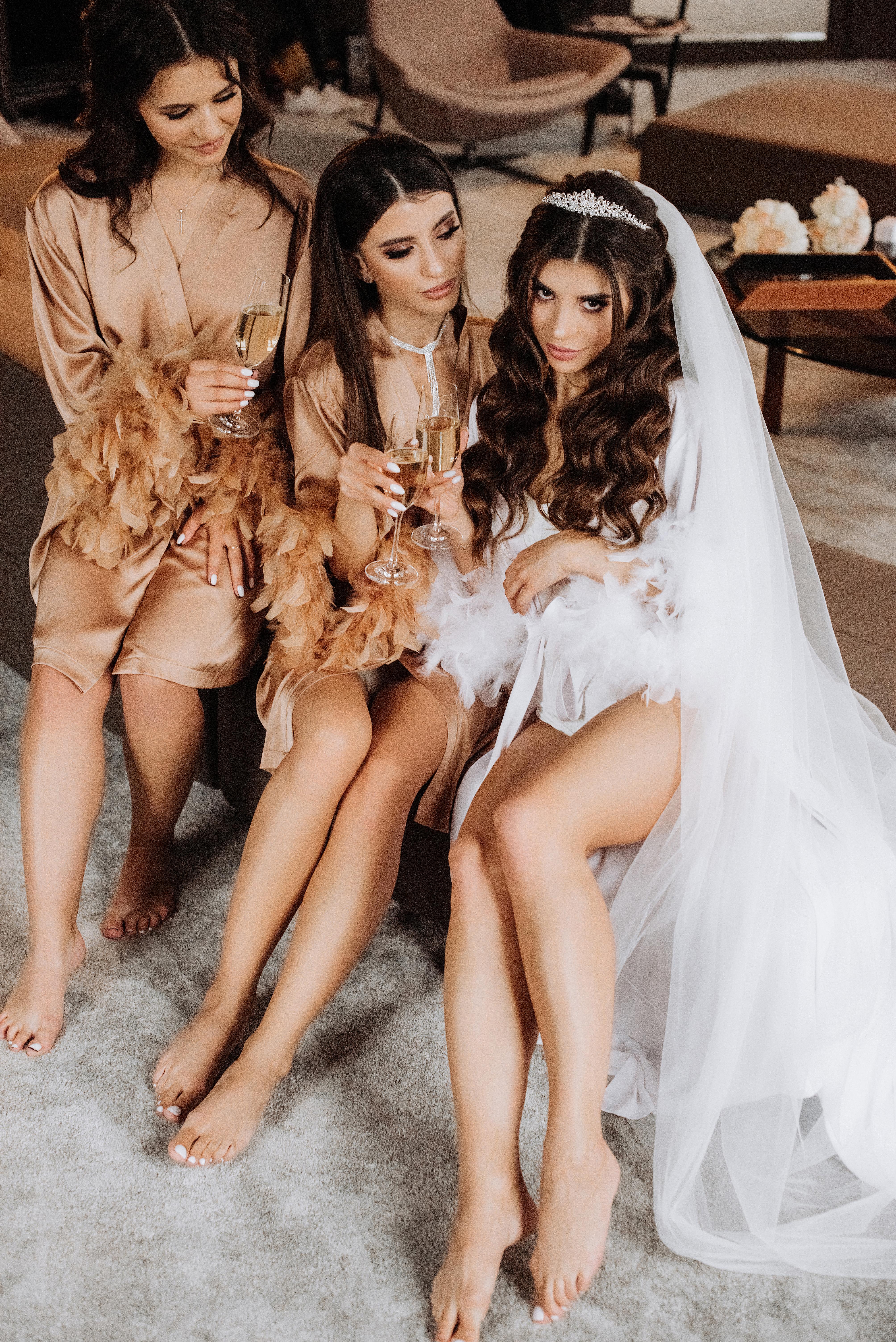 A Glamorous Summer Wedding at Panska Gora 50