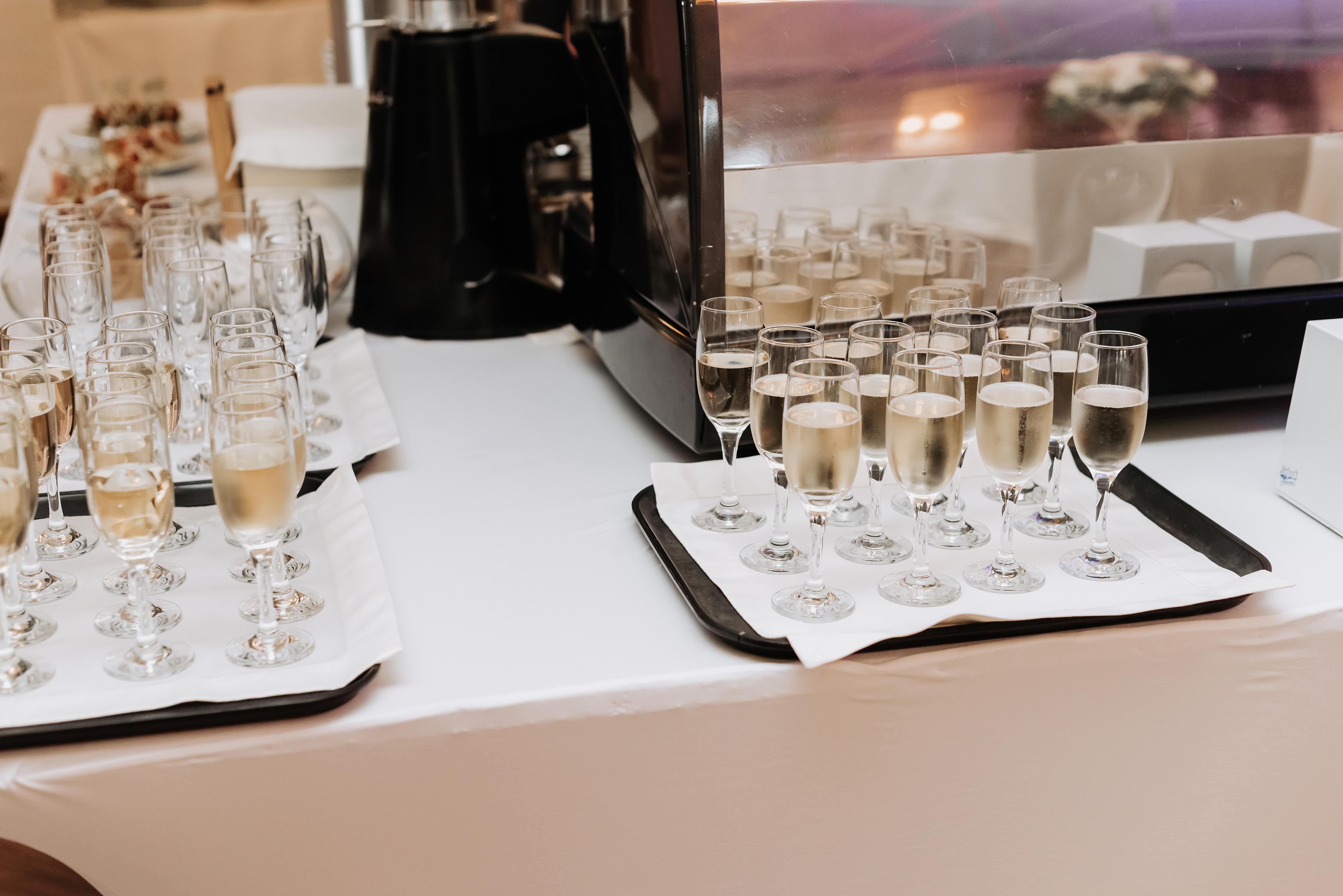 A Glamorous Summer Wedding at Panska Gora 27