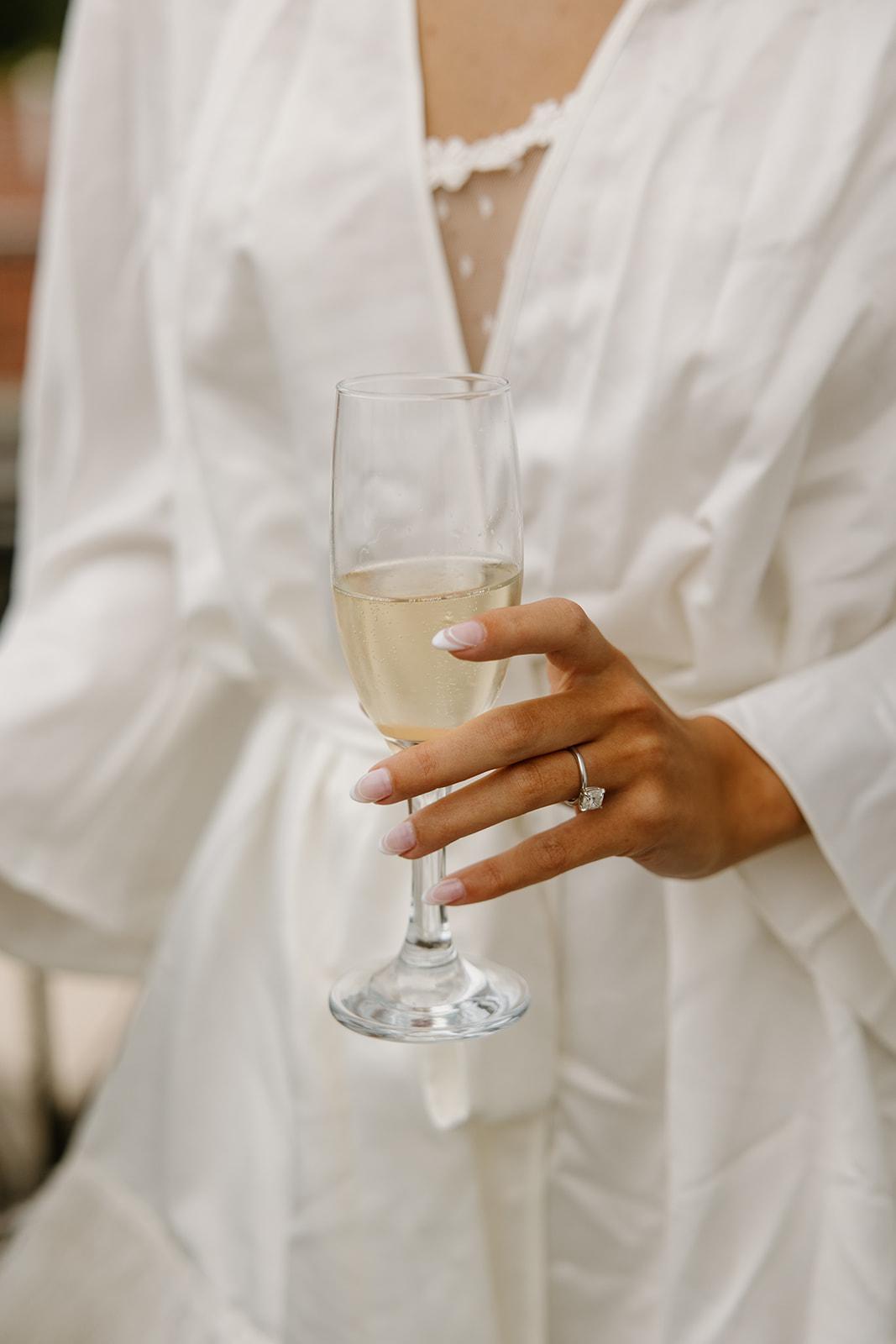 A Modern Summer Wedding at Perona Farms 2