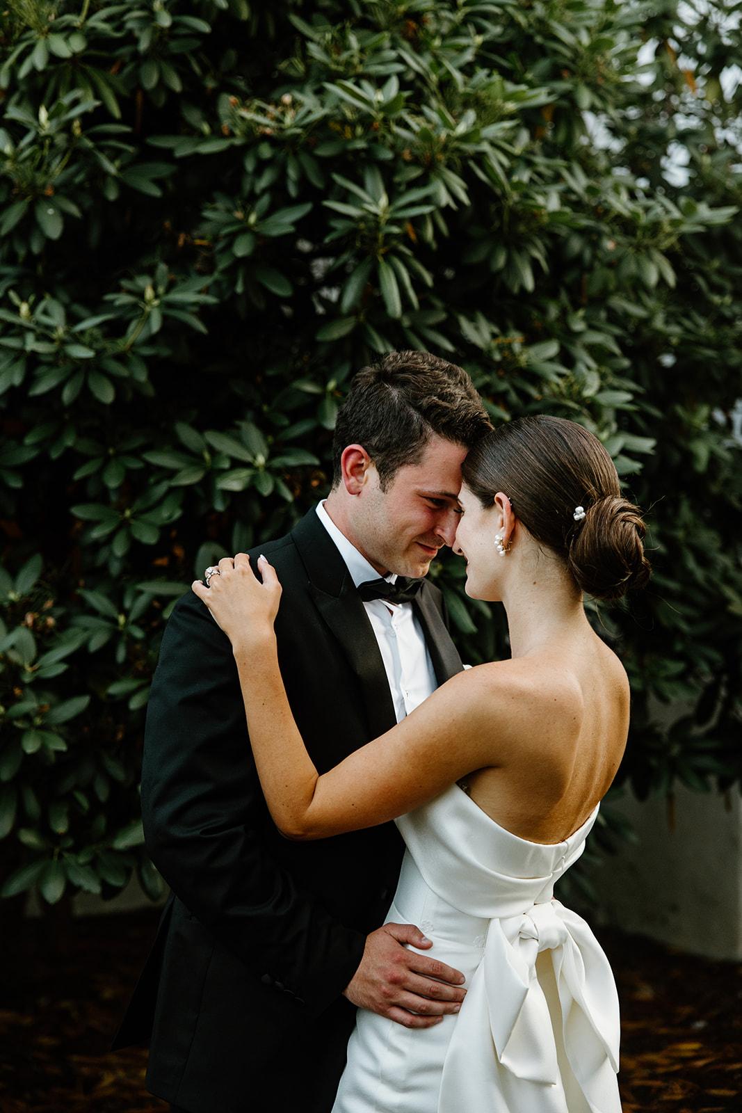 A Modern Summer Wedding at Perona Farms 41