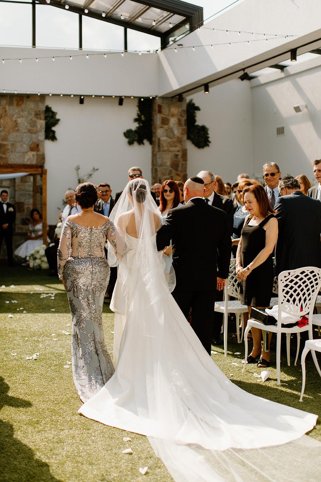 A Modern Summer Wedding at Perona Farms 67