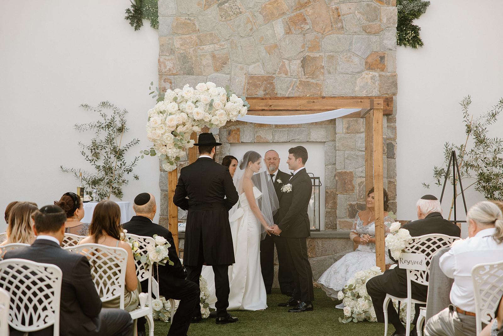 A Modern Summer Wedding at Perona Farms photo 4