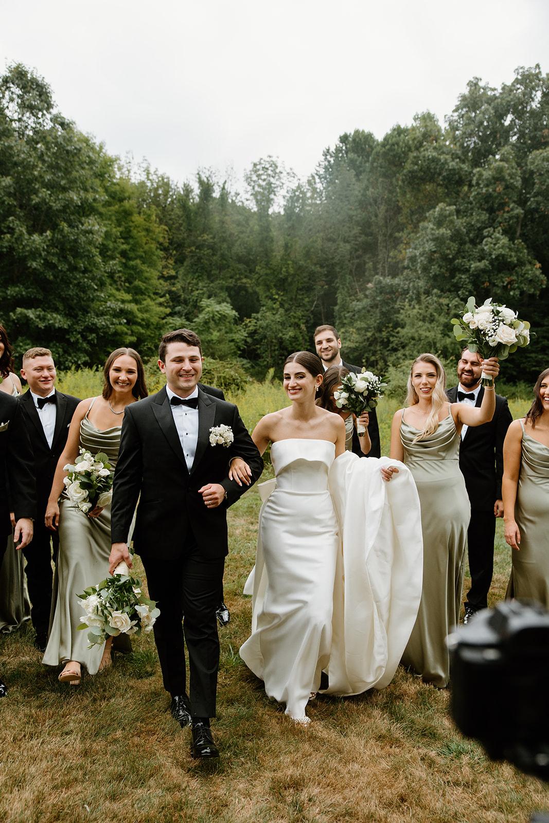 A Modern Summer Wedding at Perona Farms photo 2