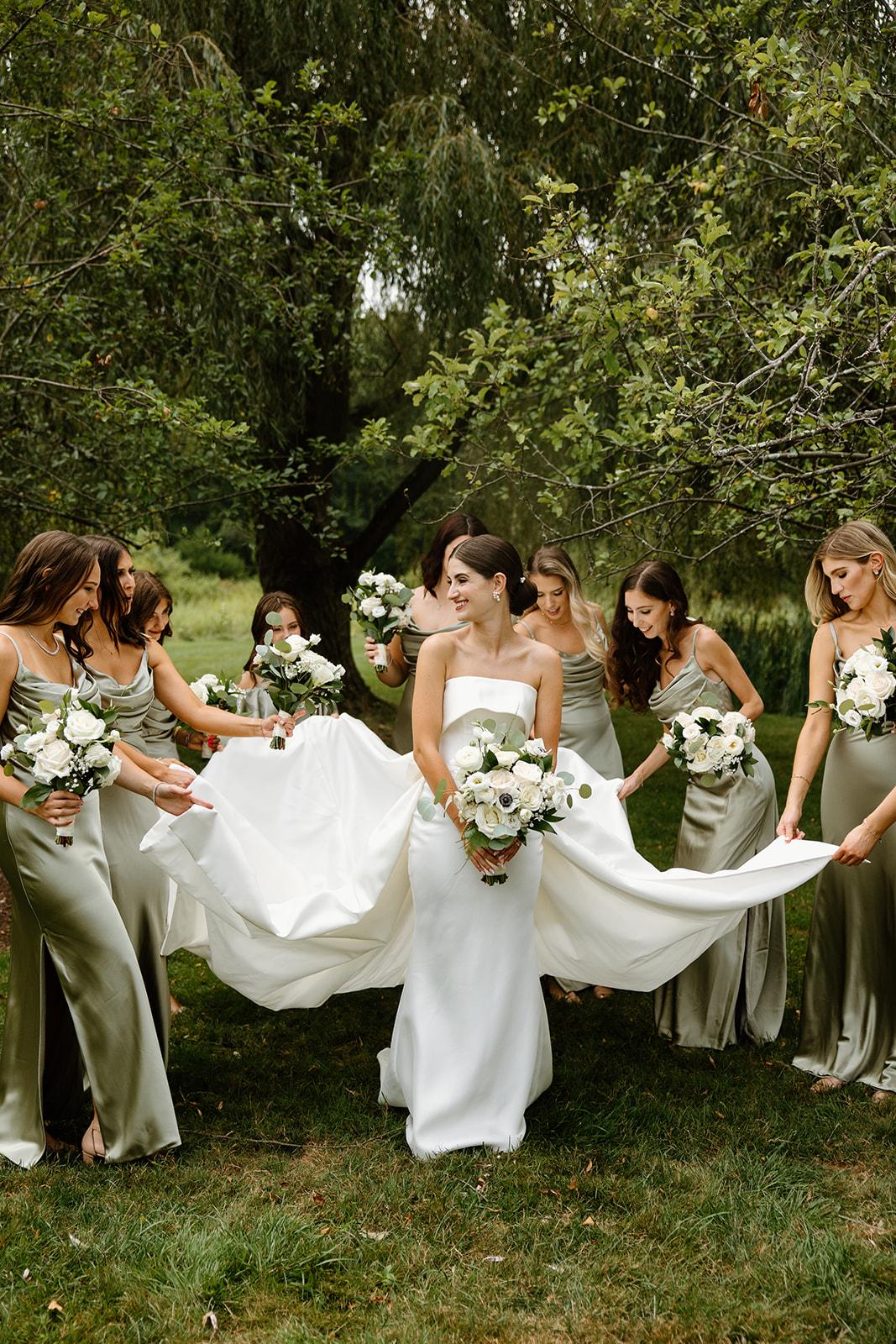 A Modern Summer Wedding at Perona Farms 79