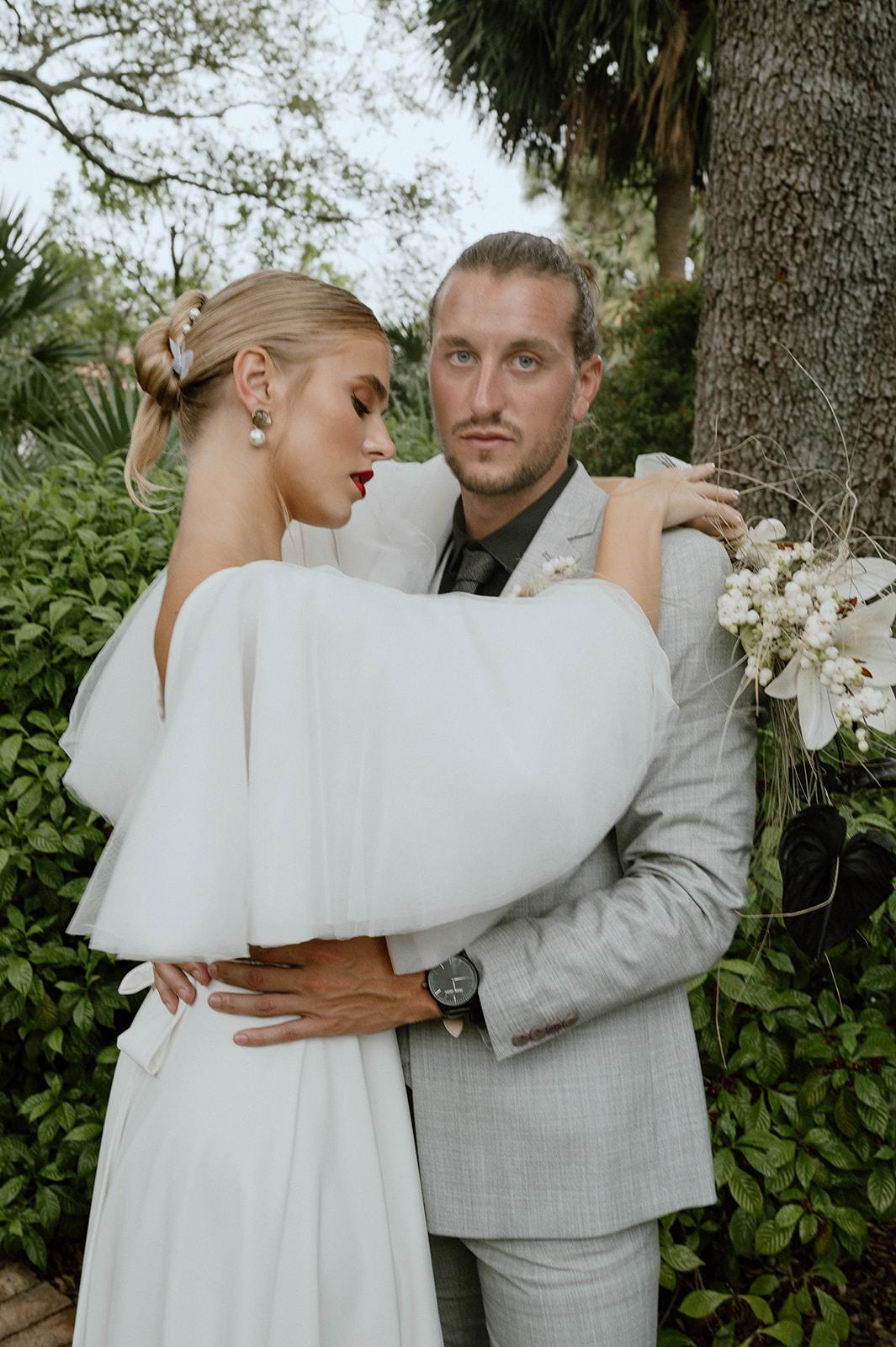 A Romantic Summer Wedding at Pan's Garden photo 4