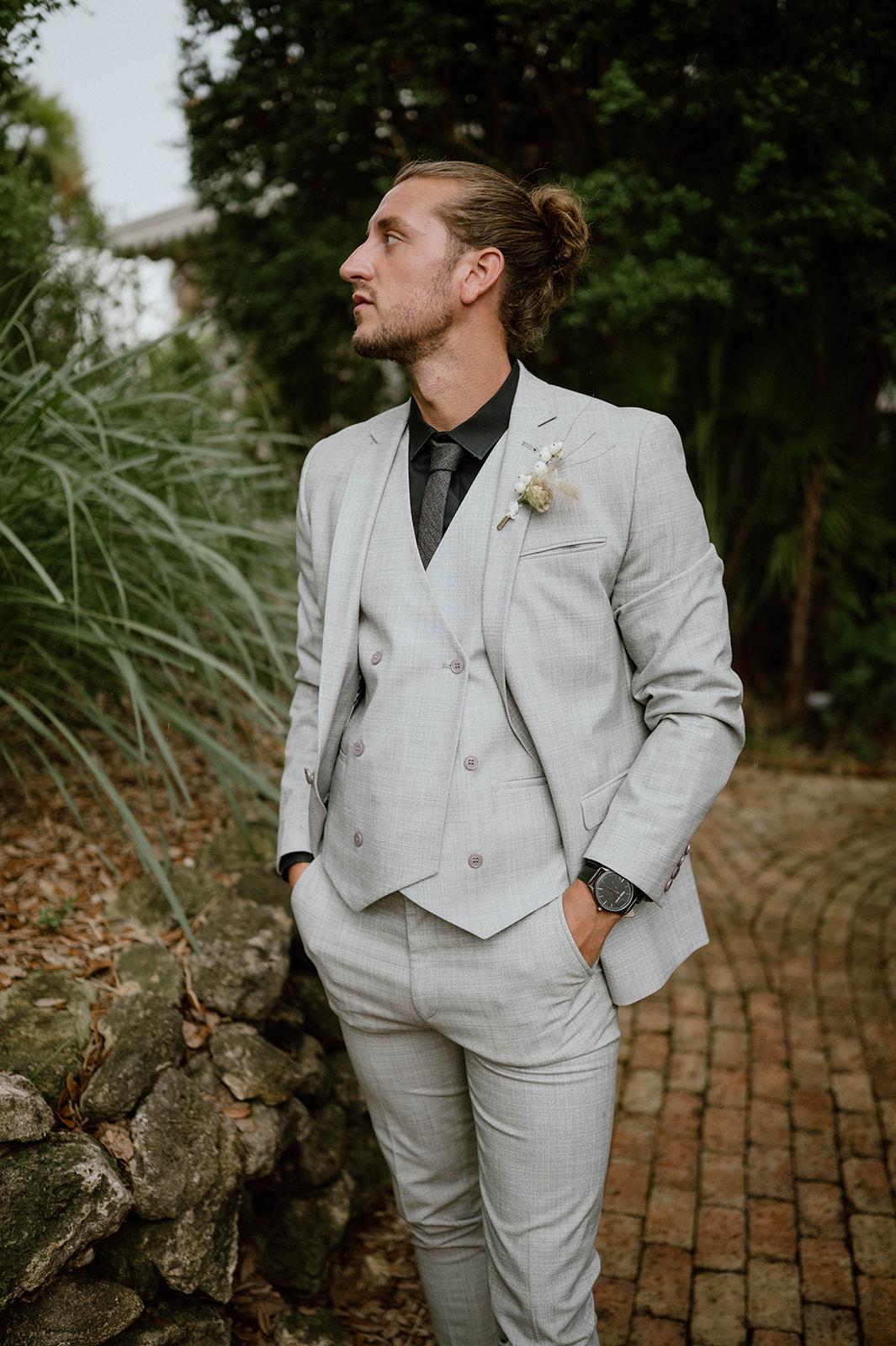 A Romantic Summer Wedding at Pan's Garden 28