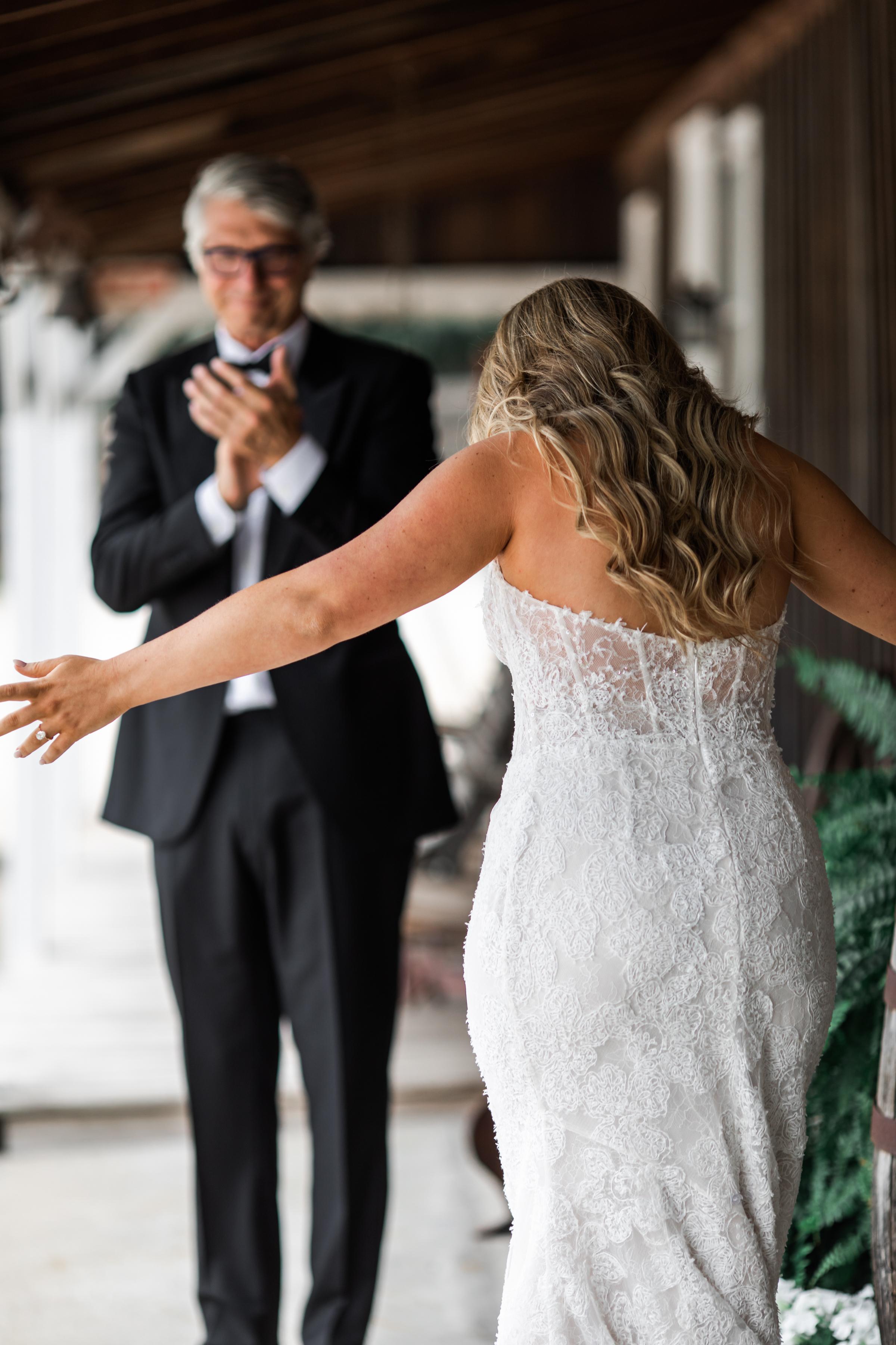 A Classic Summer Wedding at Saddle Woods Farm 7