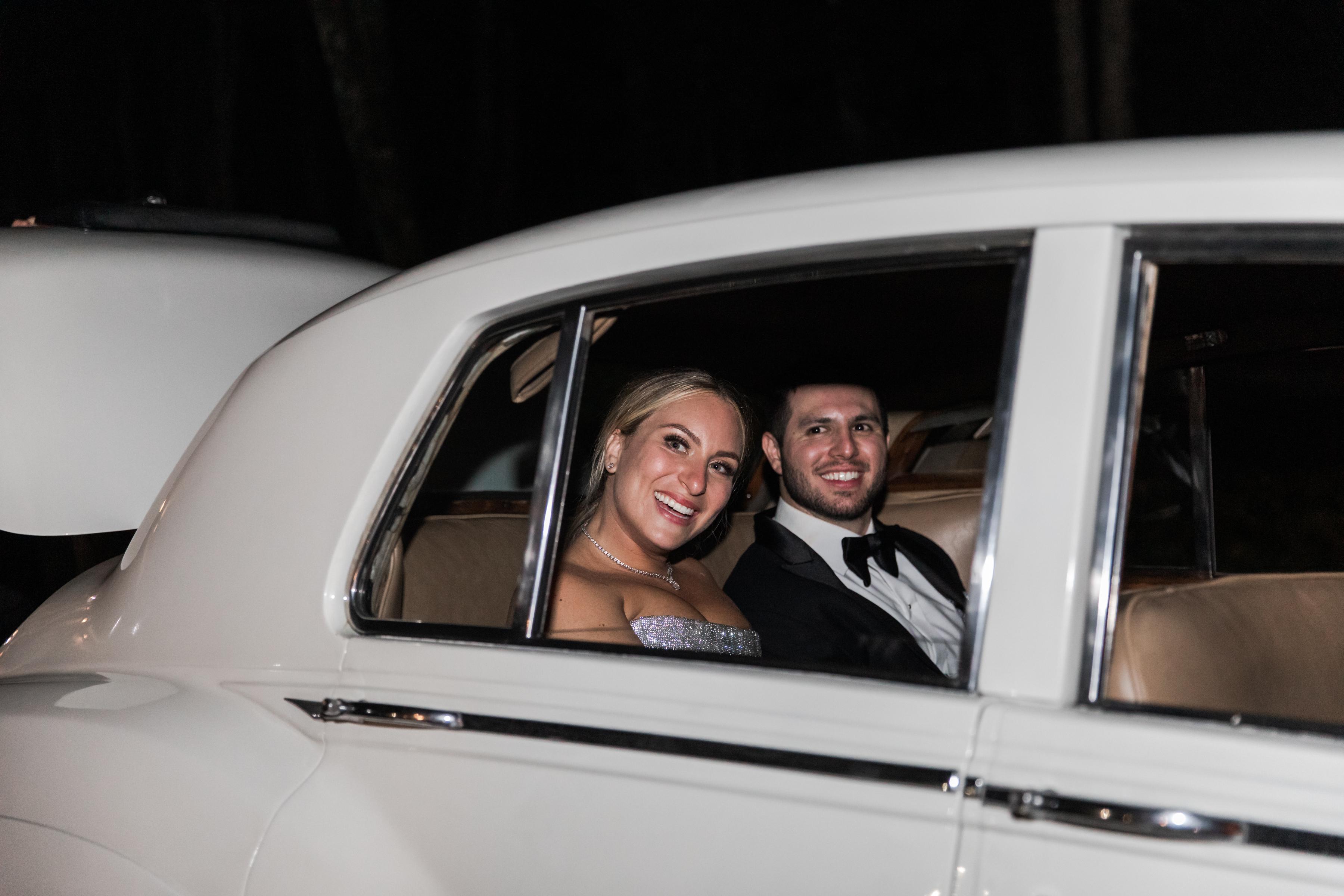 A Classic Summer Wedding at Saddle Woods Farm 14
