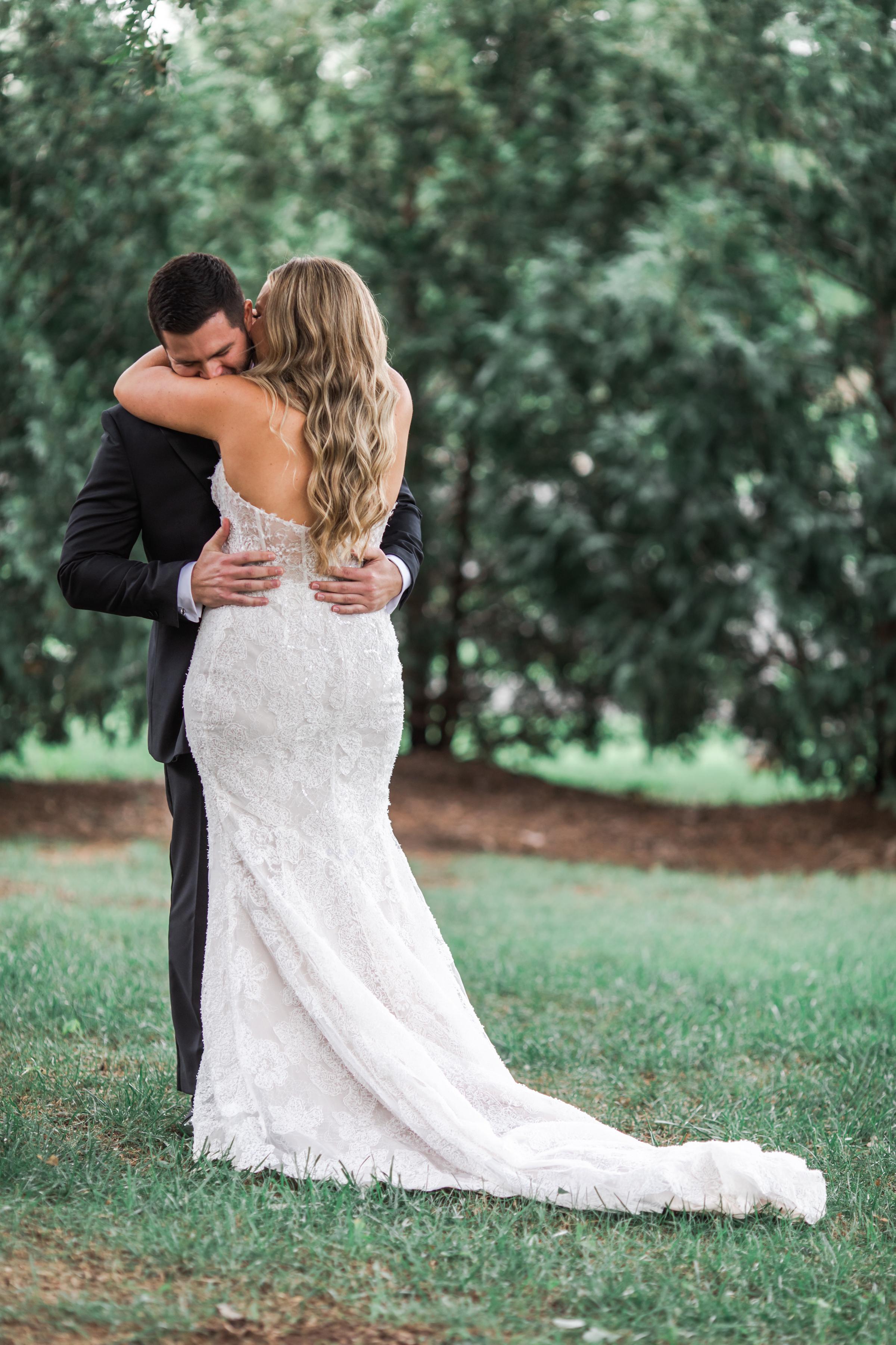 A Classic Summer Wedding at Saddle Woods Farm 28