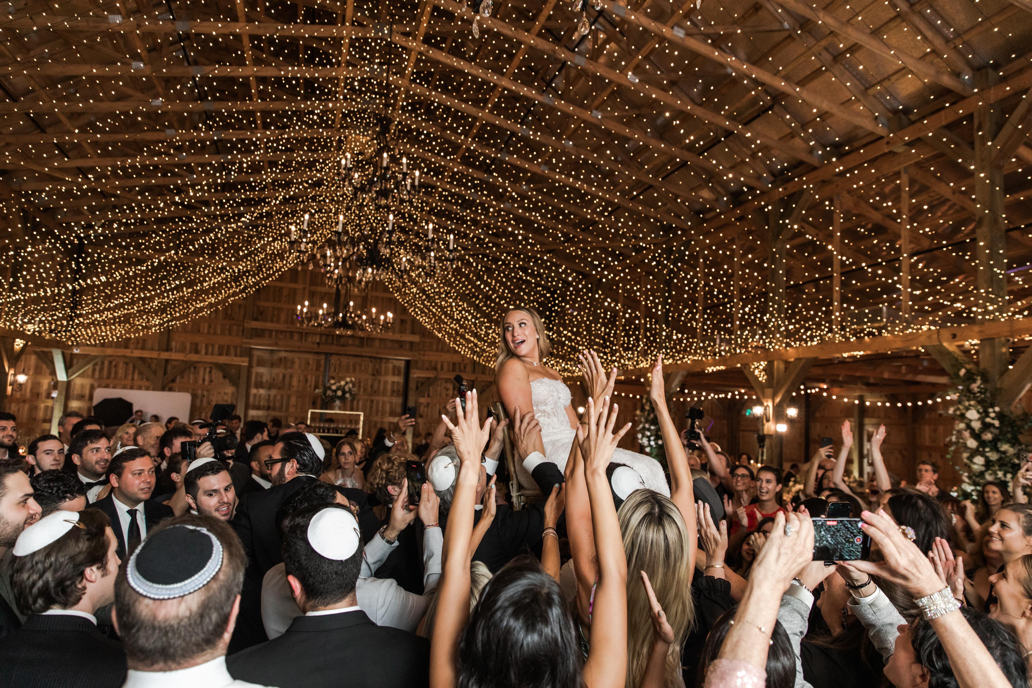 A Classic Summer Wedding at Saddle Woods Farm photo 3