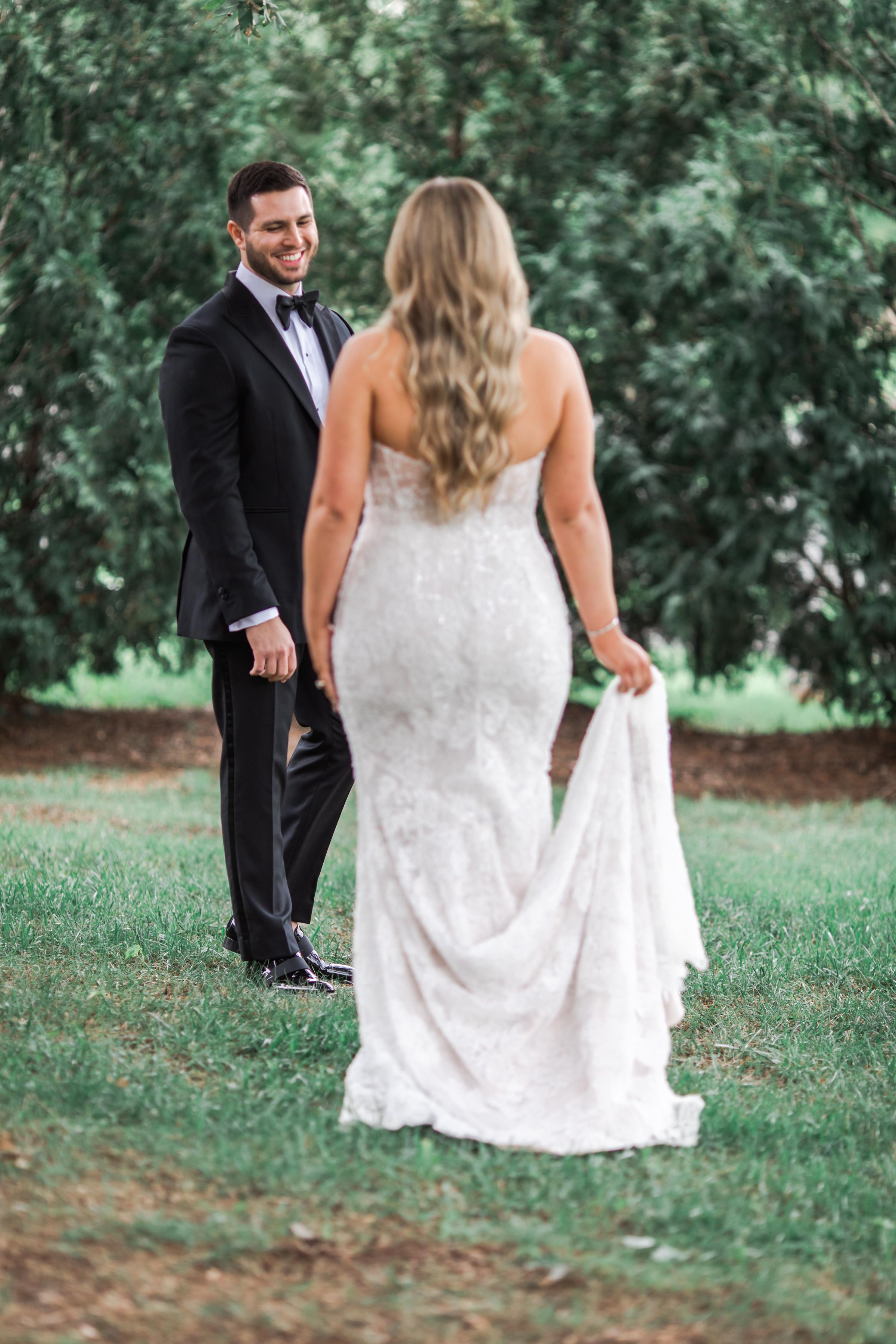 A Classic Summer Wedding at Saddle Woods Farm photo 5