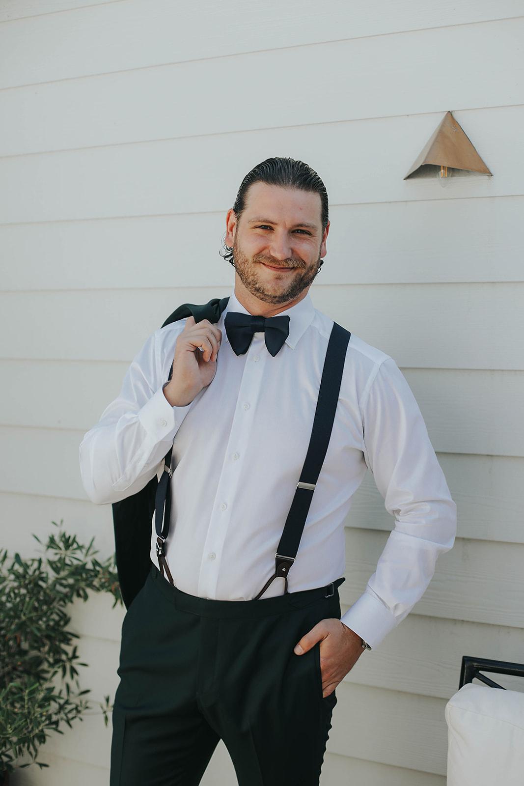 A Whimsical Summer Wedding at Saddlerock Ranch 5