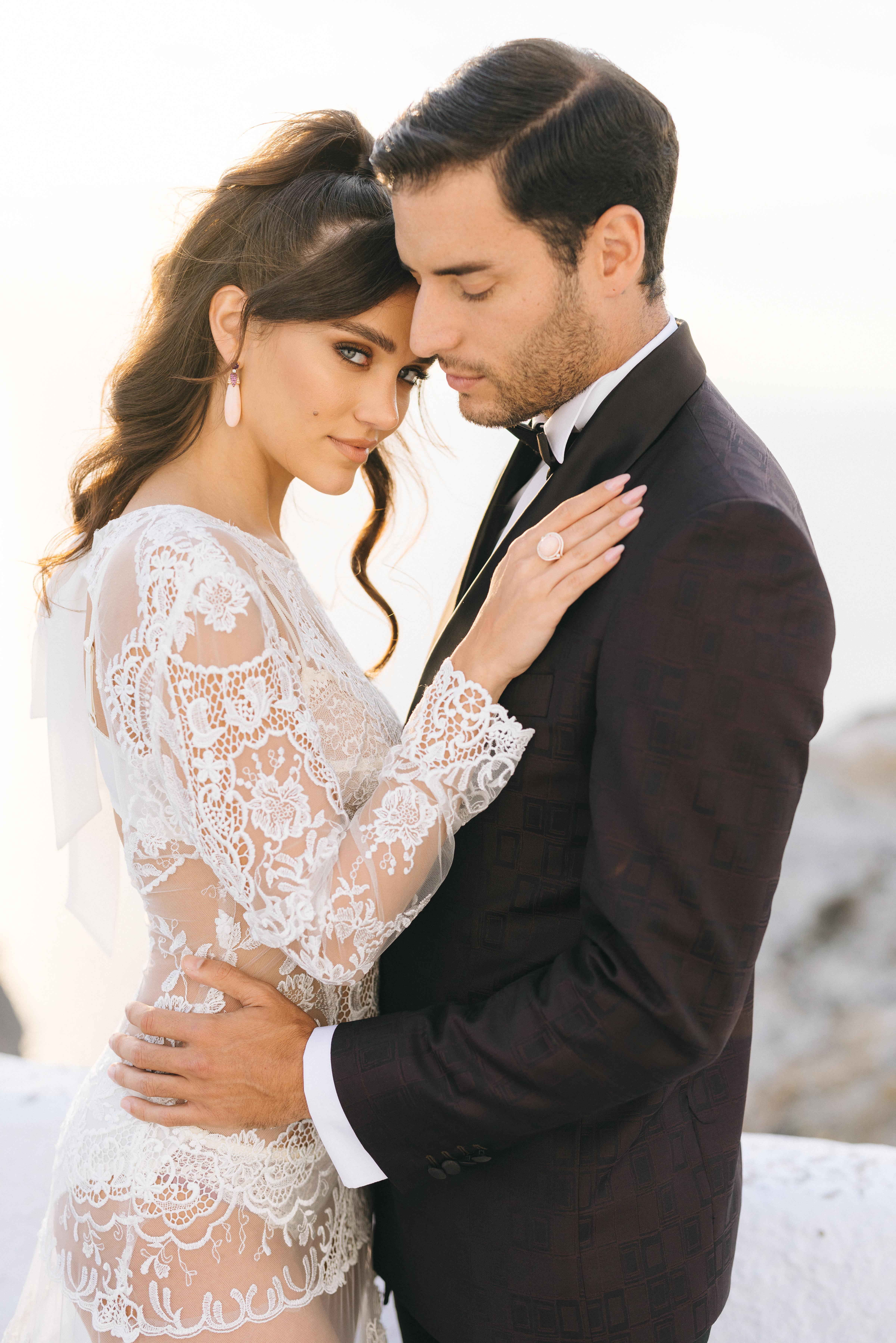 A Boho Fall Wedding at Santorini Gem