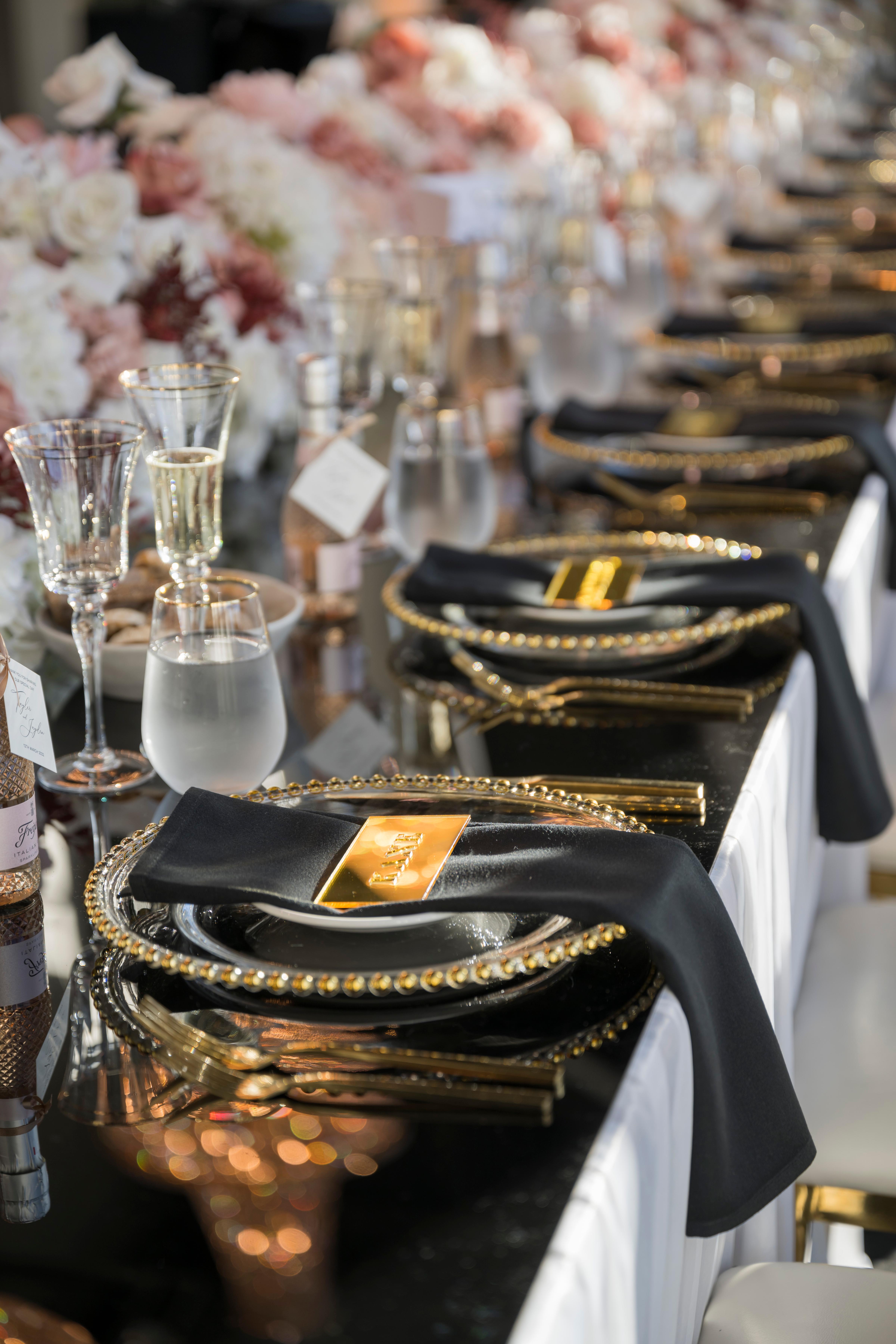 A Spring Glamorous Wedding at Metropolis Events 49