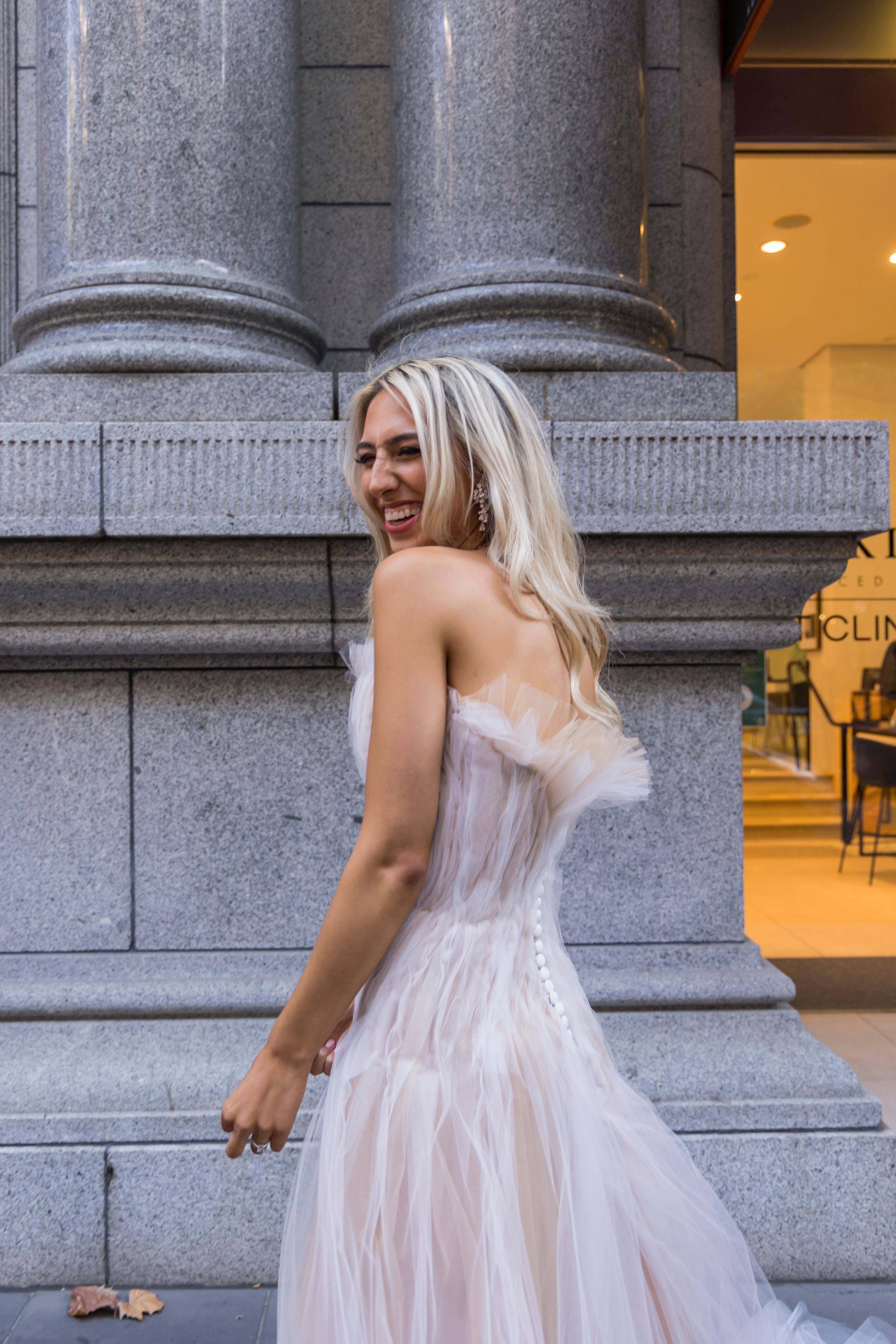 A Spring Glamorous Wedding at Metropolis Events 27