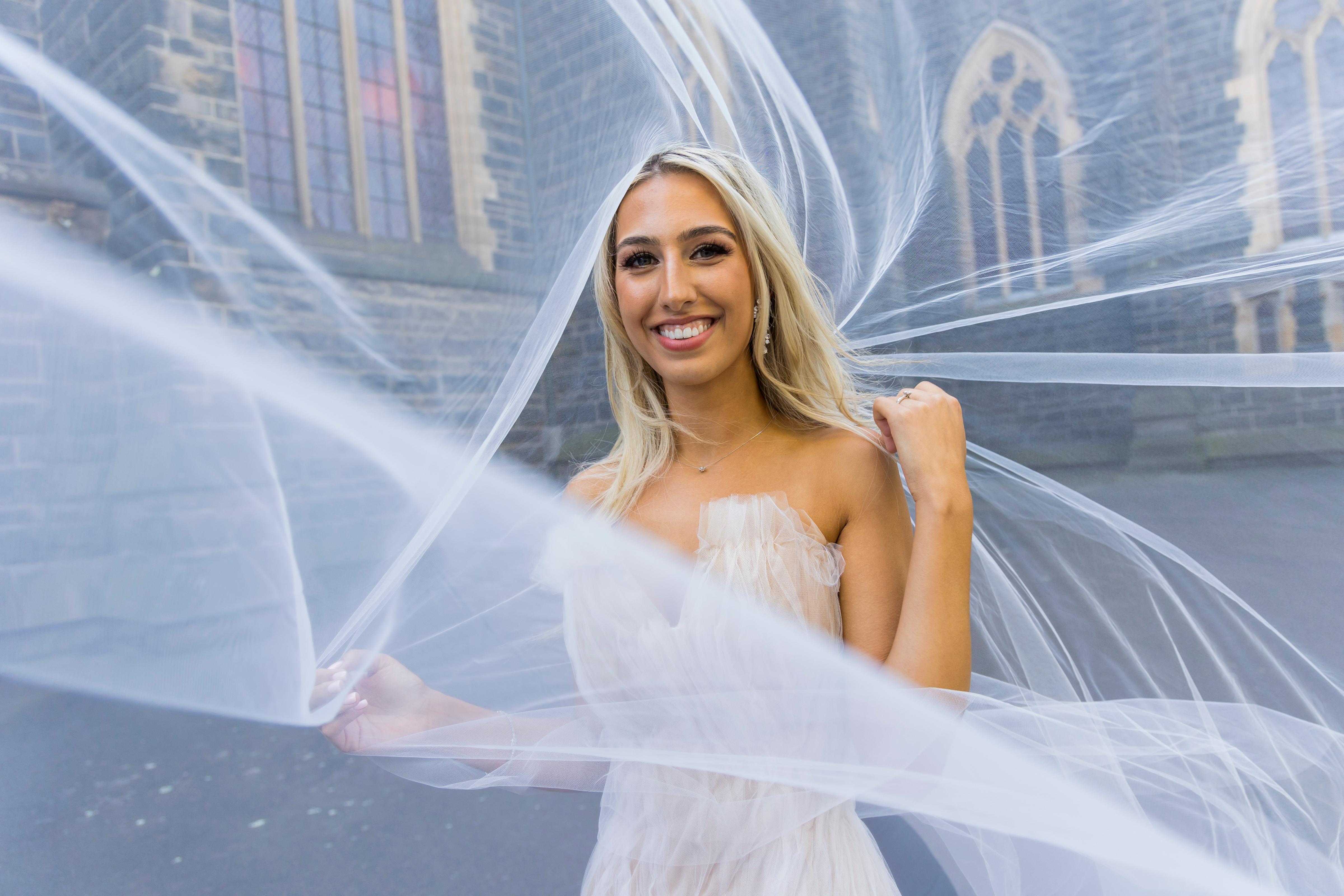 A Spring Glamorous Wedding at Metropolis Events 13
