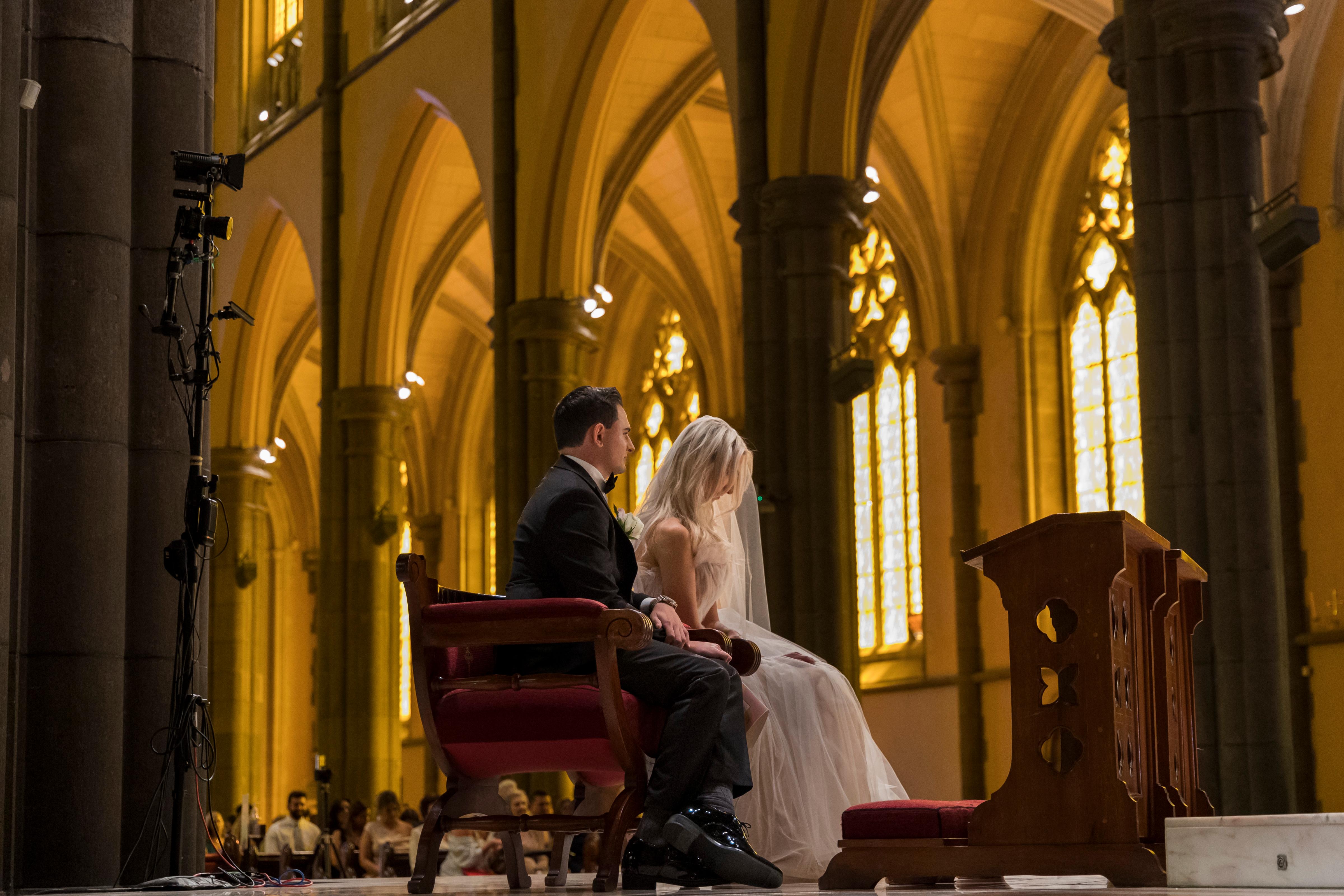 A Spring Glamorous Wedding at Metropolis Events 46