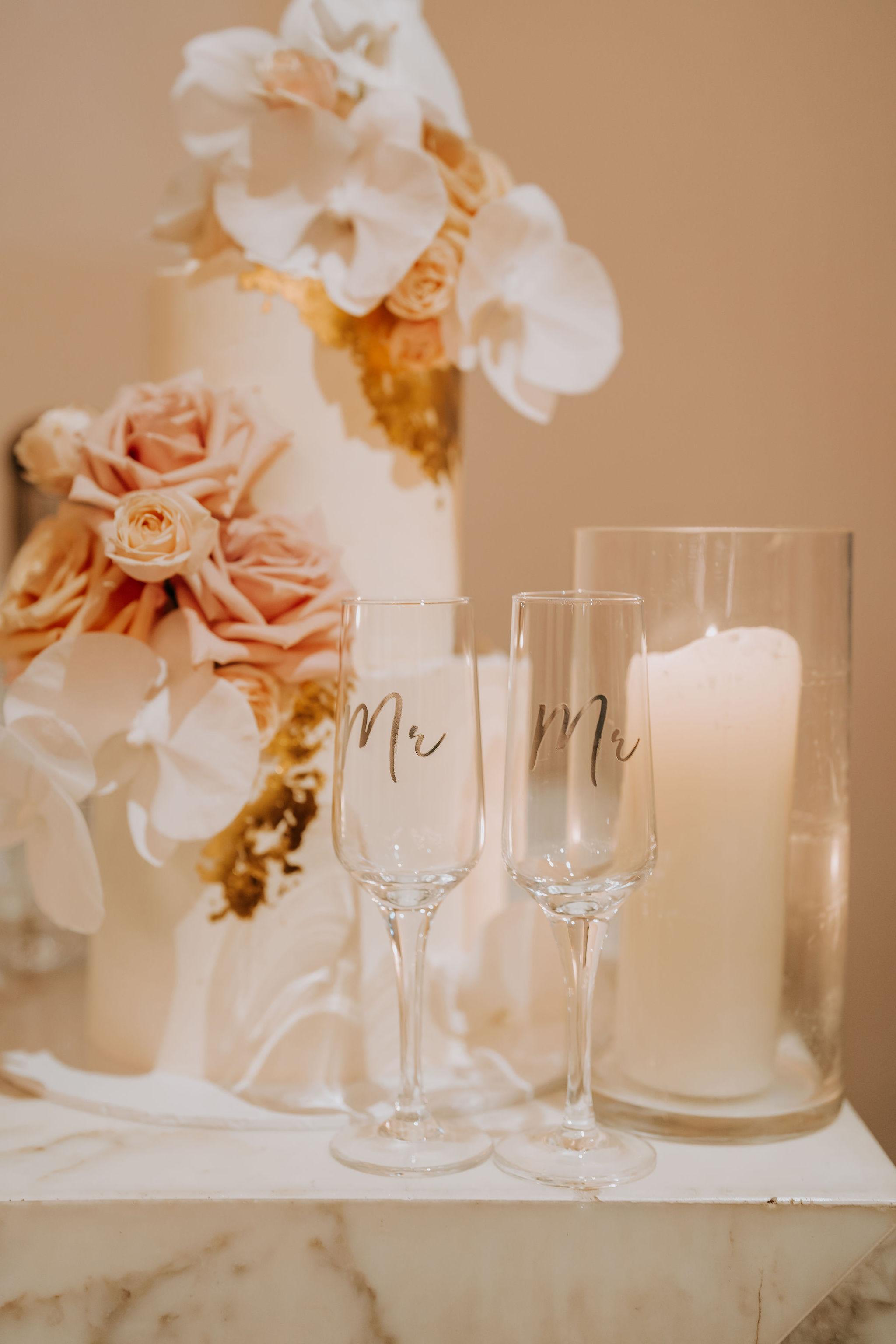A Glamorous Summer Wedding at Twotonmax 4
