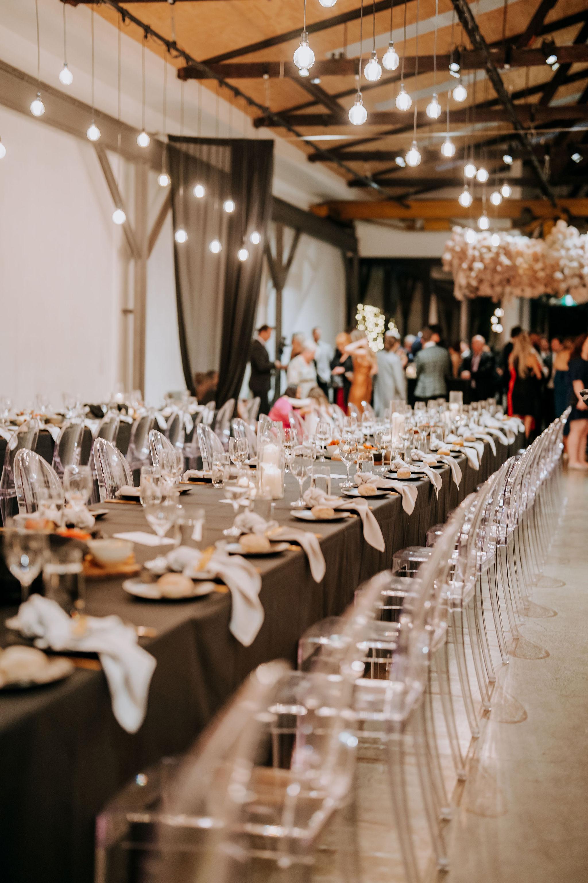 A Glamorous Summer Wedding at Twotonmax 42