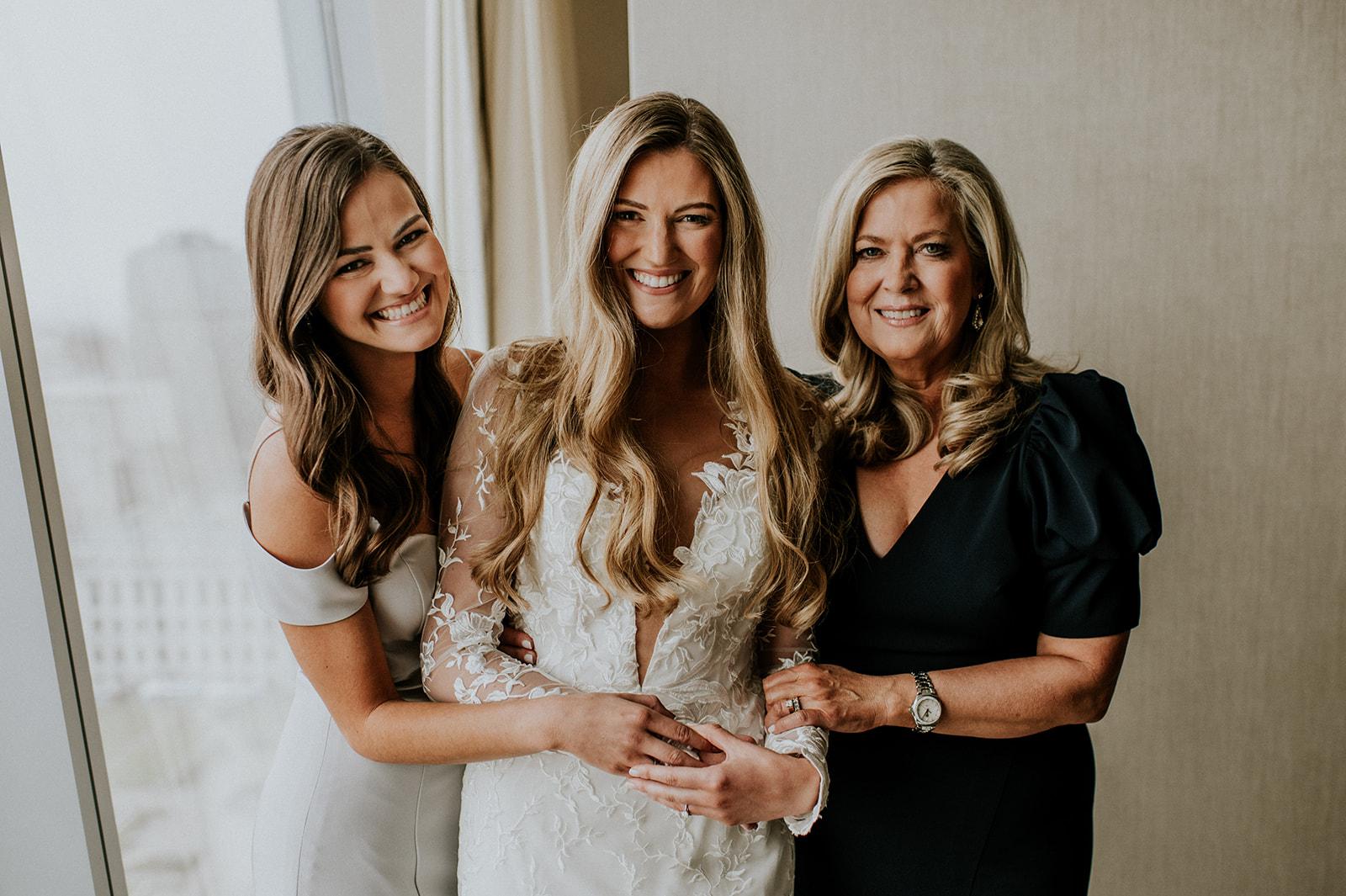 A Glamorous Winter Wedding at Old Courthouse 13