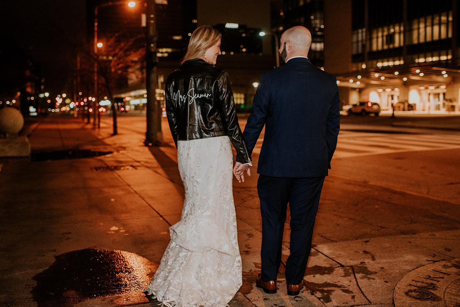 A Glamorous Winter Wedding at Old Courthouse 50