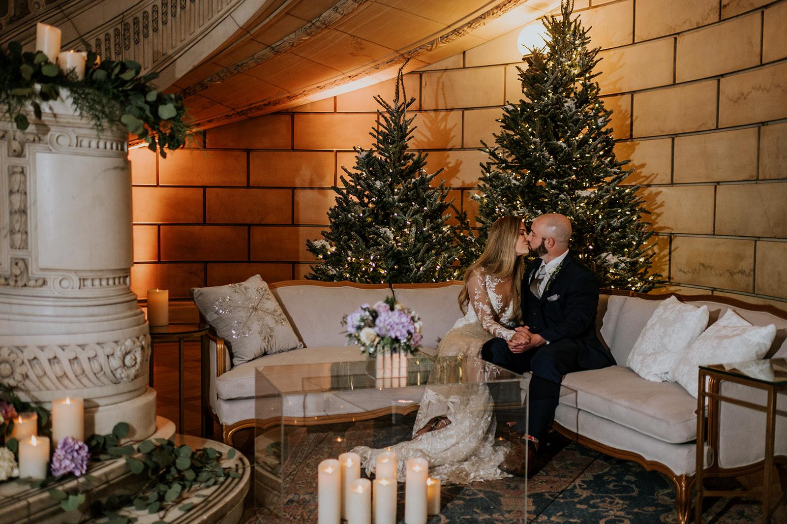 A Glamorous Winter Wedding at Old Courthouse 60