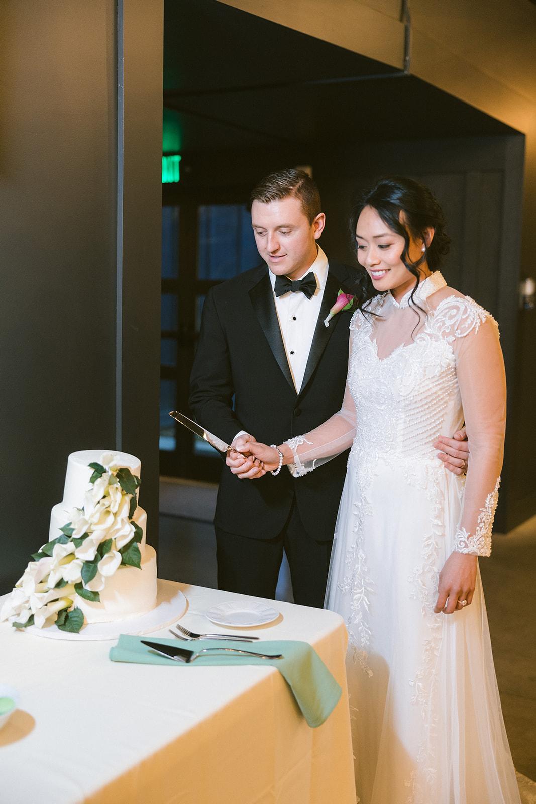 A Classic Spring Wedding at Jorgensen Oak Grove photo 3