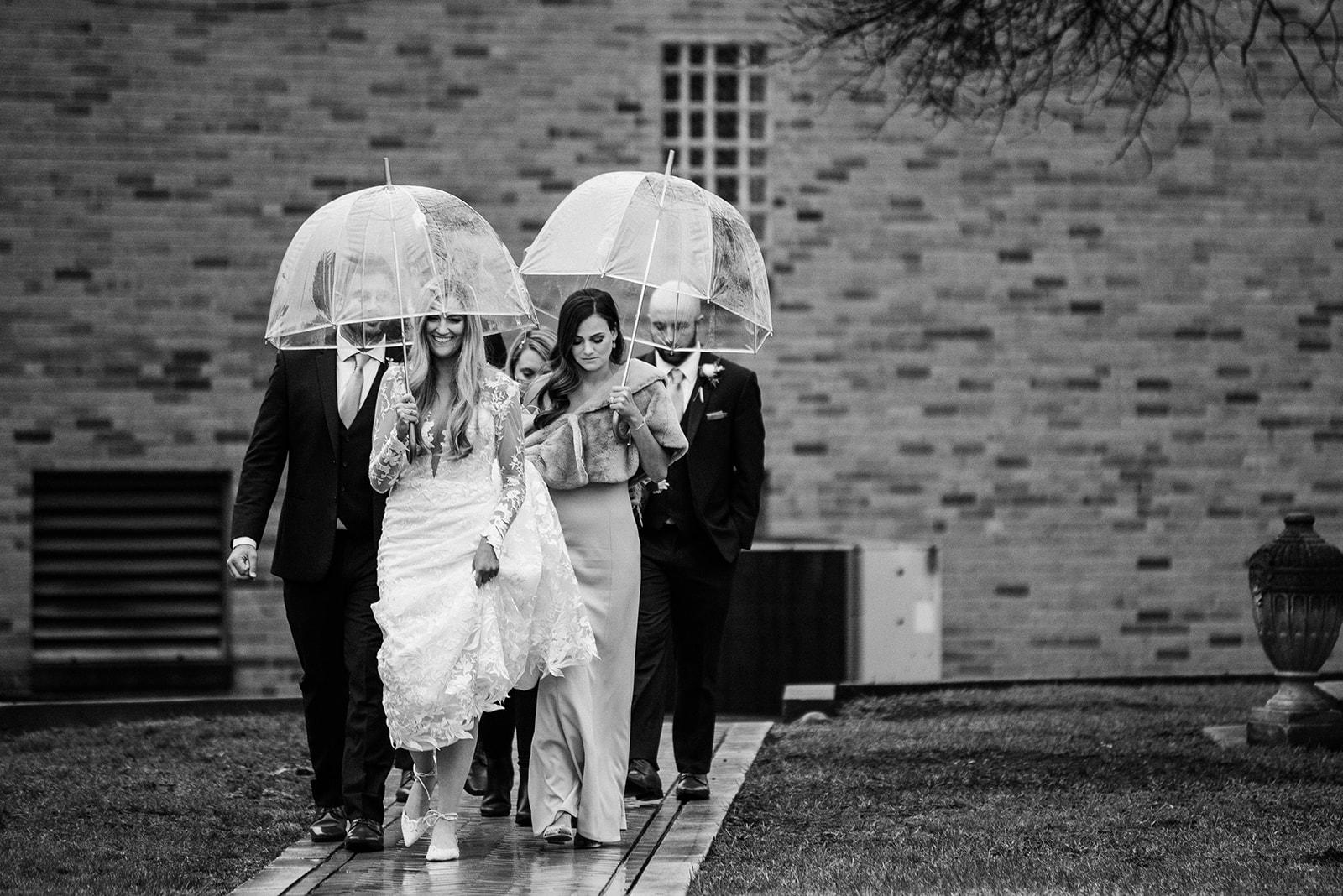 A Glamorous Winter Wedding at Old Courthouse 15