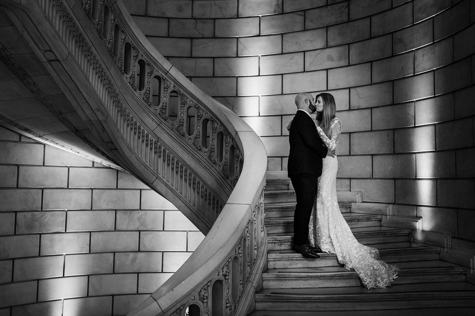 A Glamorous Winter Wedding at Old Courthouse 5