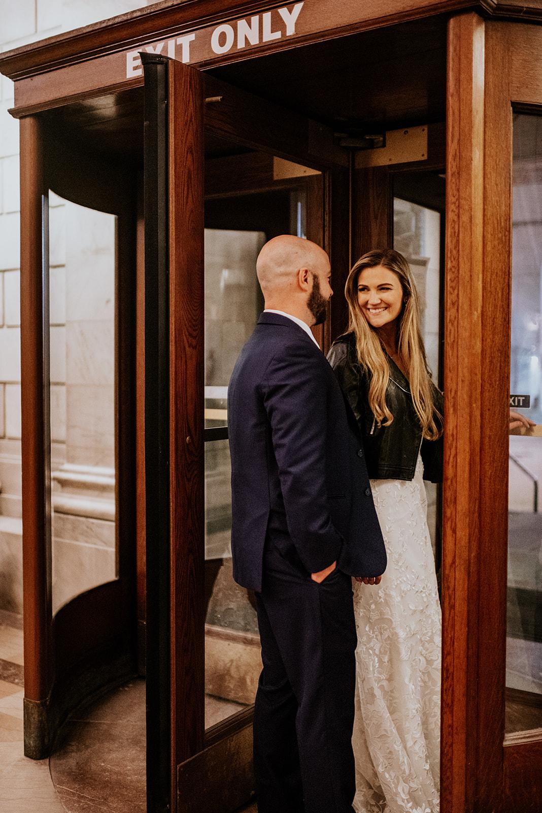 A Glamorous Winter Wedding at Old Courthouse 43