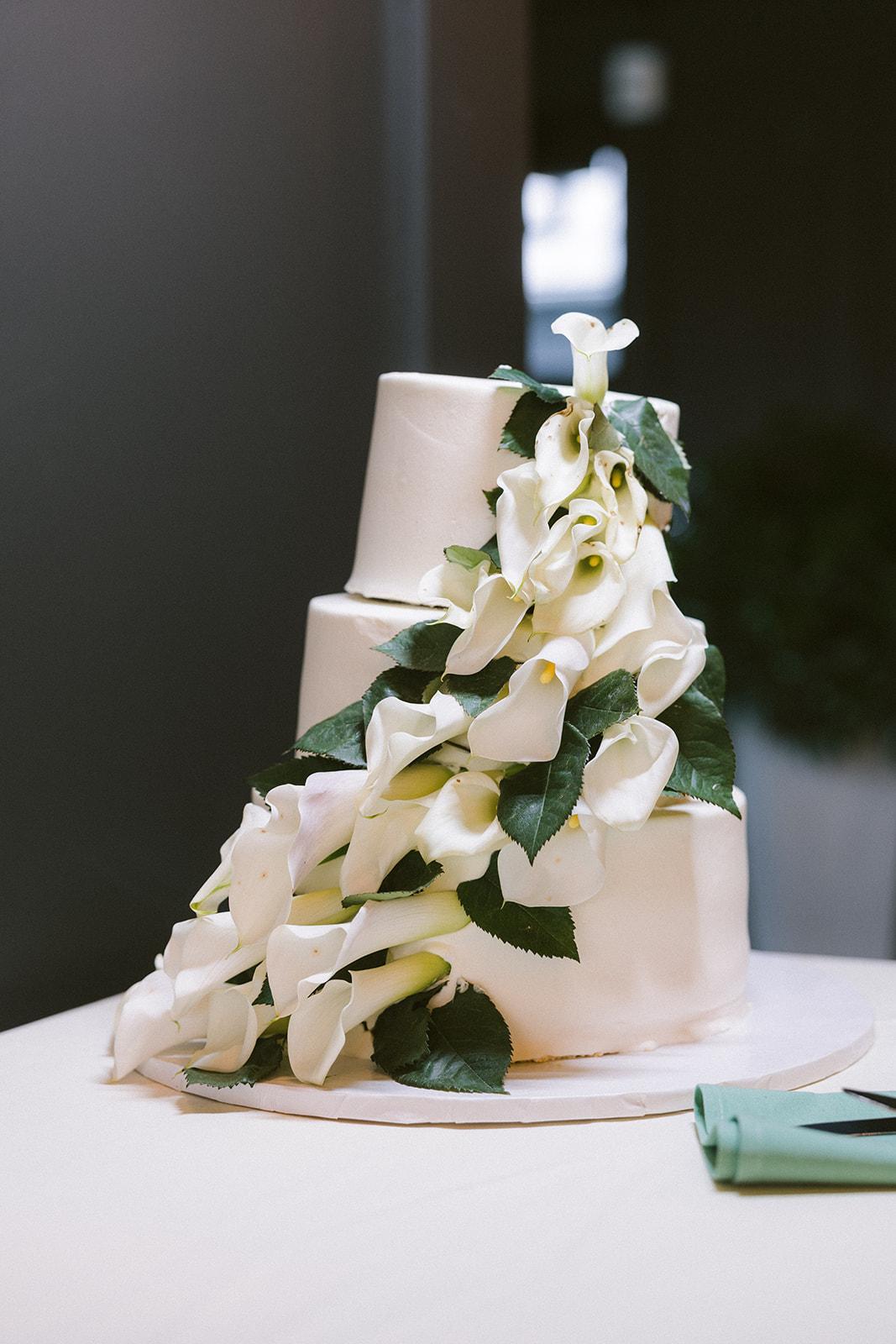 A Classic Spring Wedding at Jorgensen Oak Grove 15