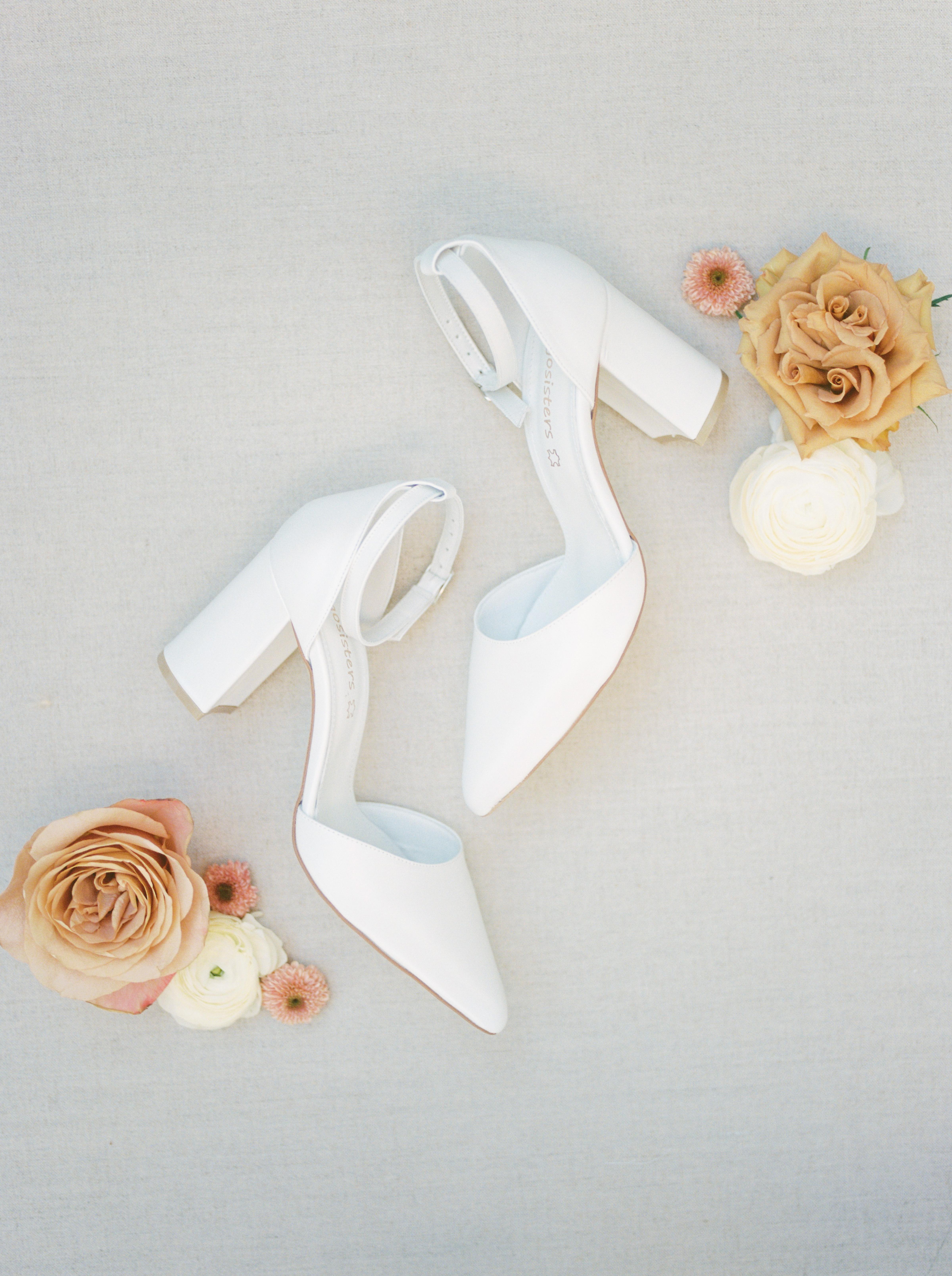 A Romantic Fall Wedding at the Foundry Room 5