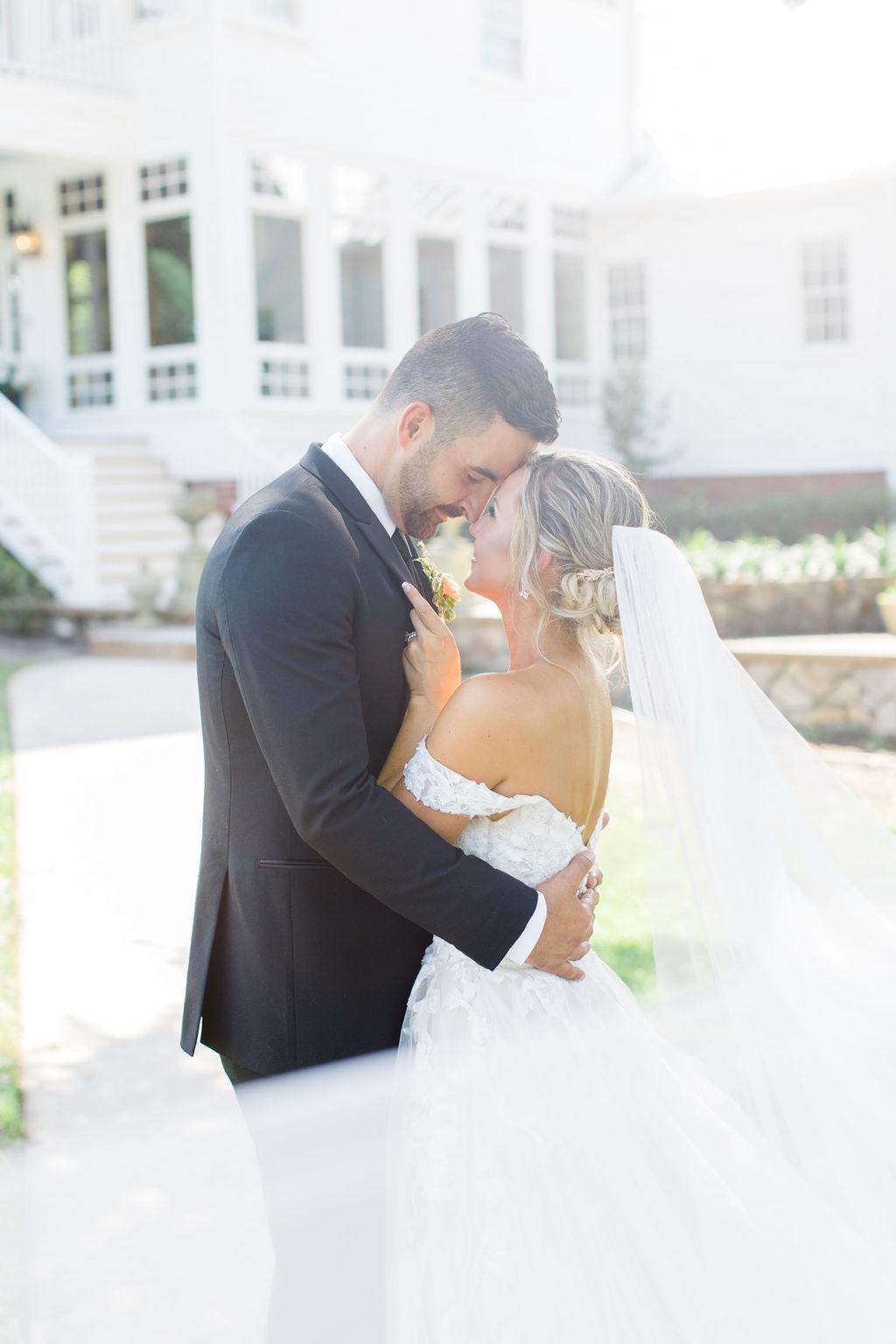 A Romantic Vow Renewal at Sycamore Bend 4