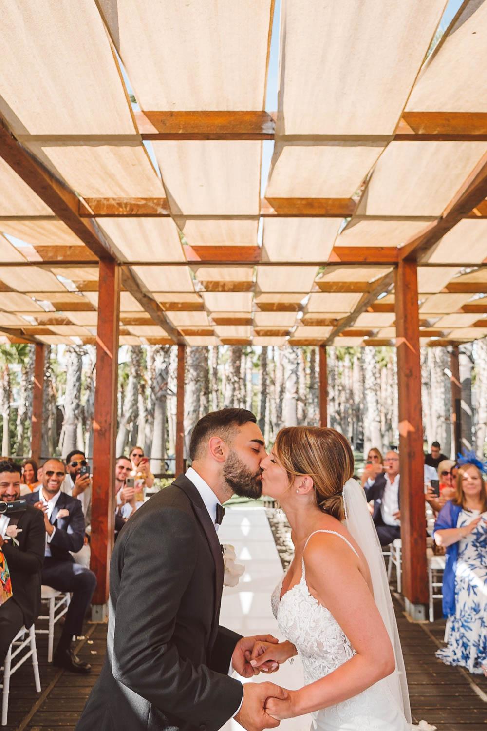A Classic Winter Wedding at VidaMar Hotel Algarve 29
