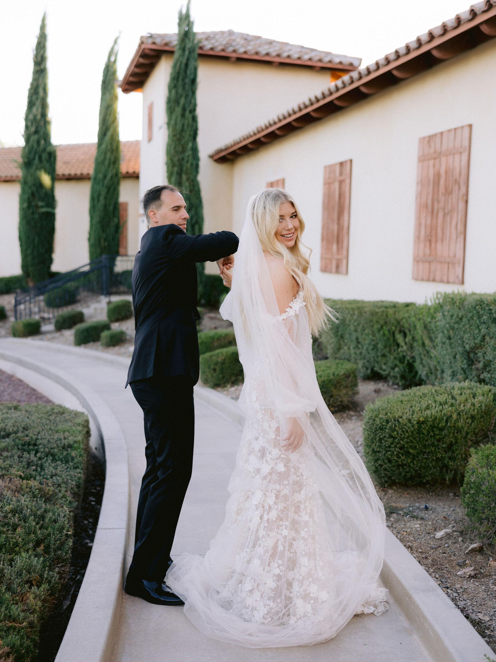 A Boho Summer Wedding at Cascata Gold Club 19