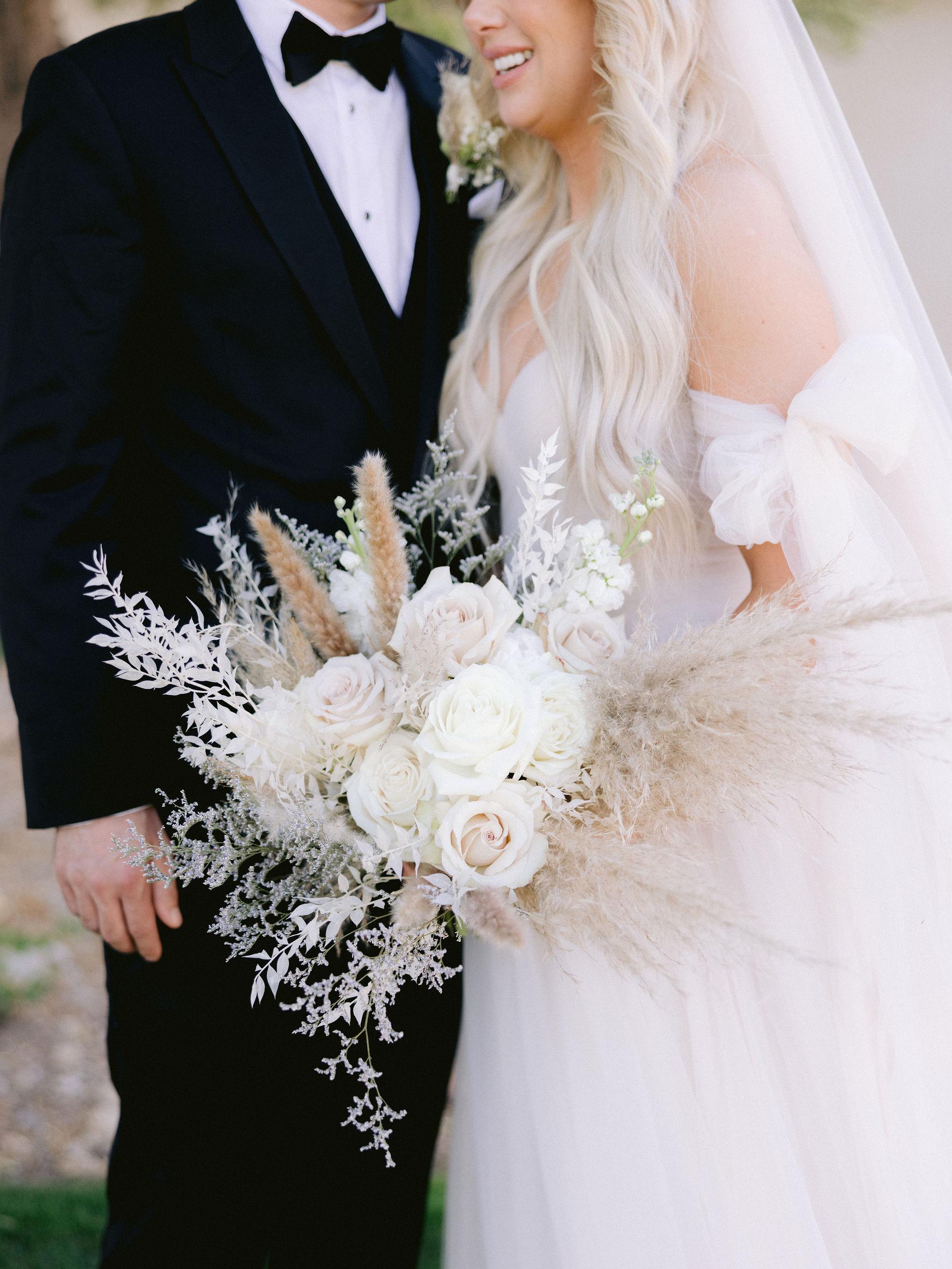 A Boho Summer Wedding at Cascata Gold Club 13