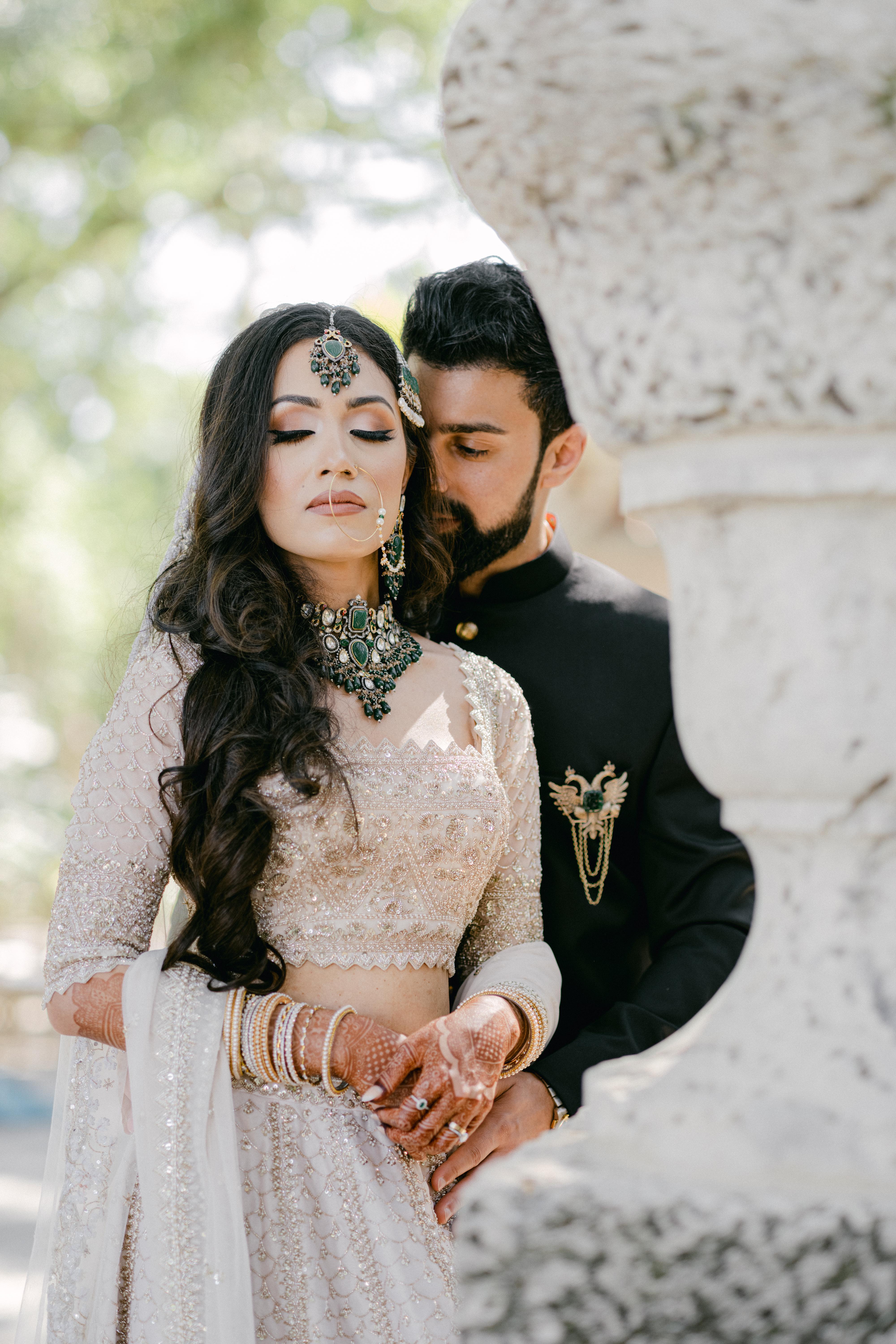 A Romantic Spring Wedding at Vizcaya Museum & Gardens 11