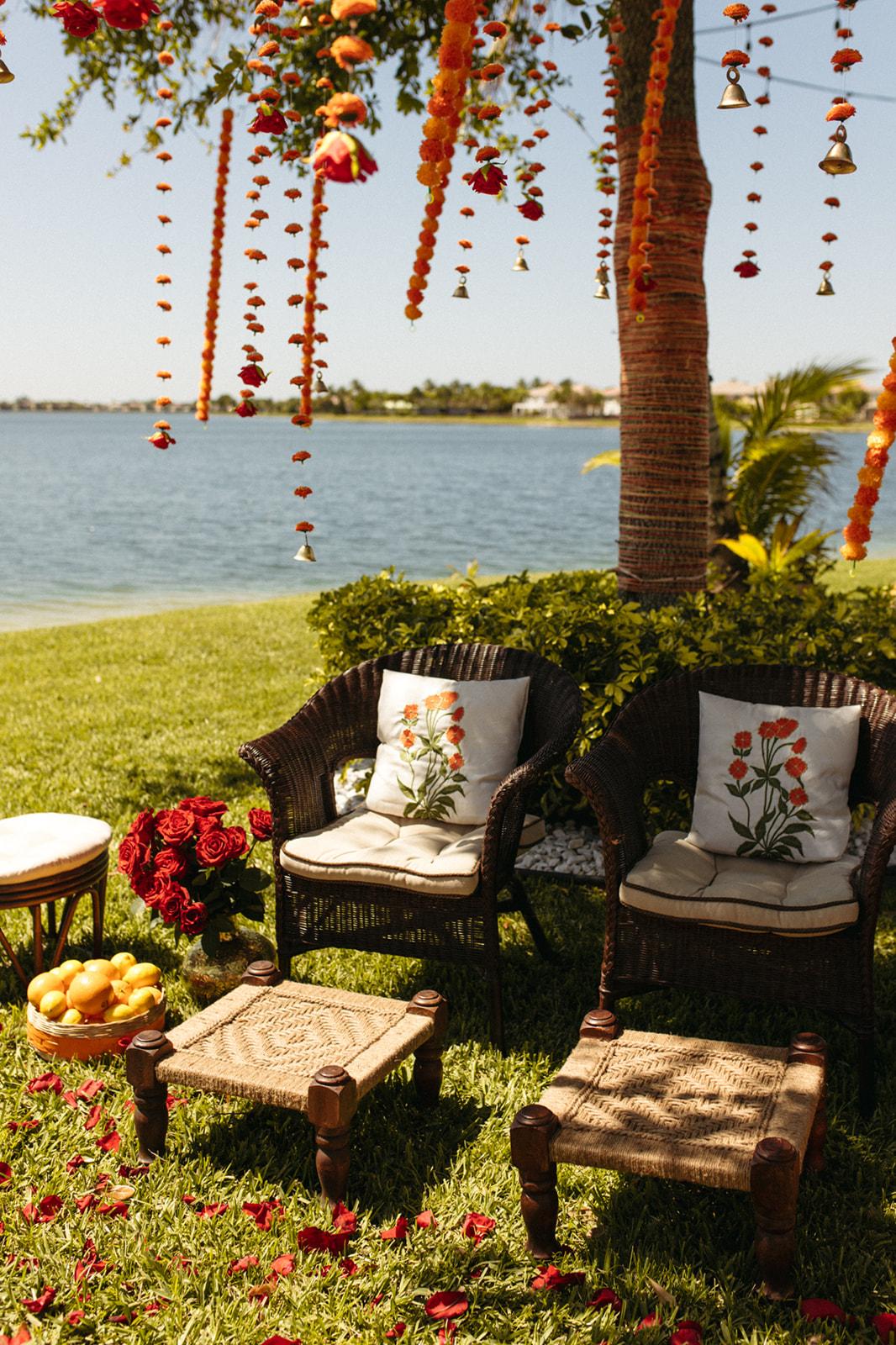 A Romantic Spring Wedding at Vizcaya Museum & Gardens 33