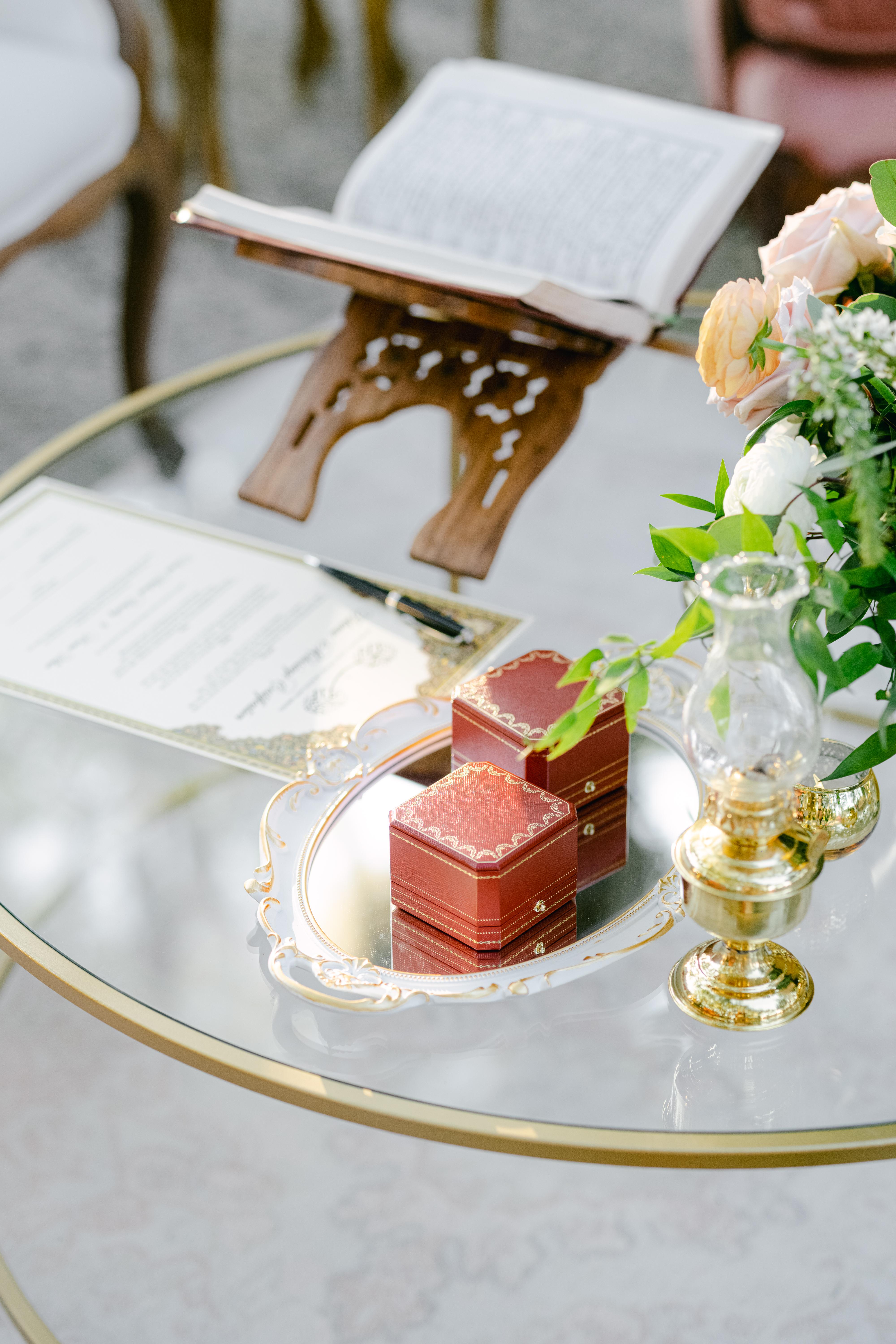 A Romantic Spring Wedding at Vizcaya Museum & Gardens 8