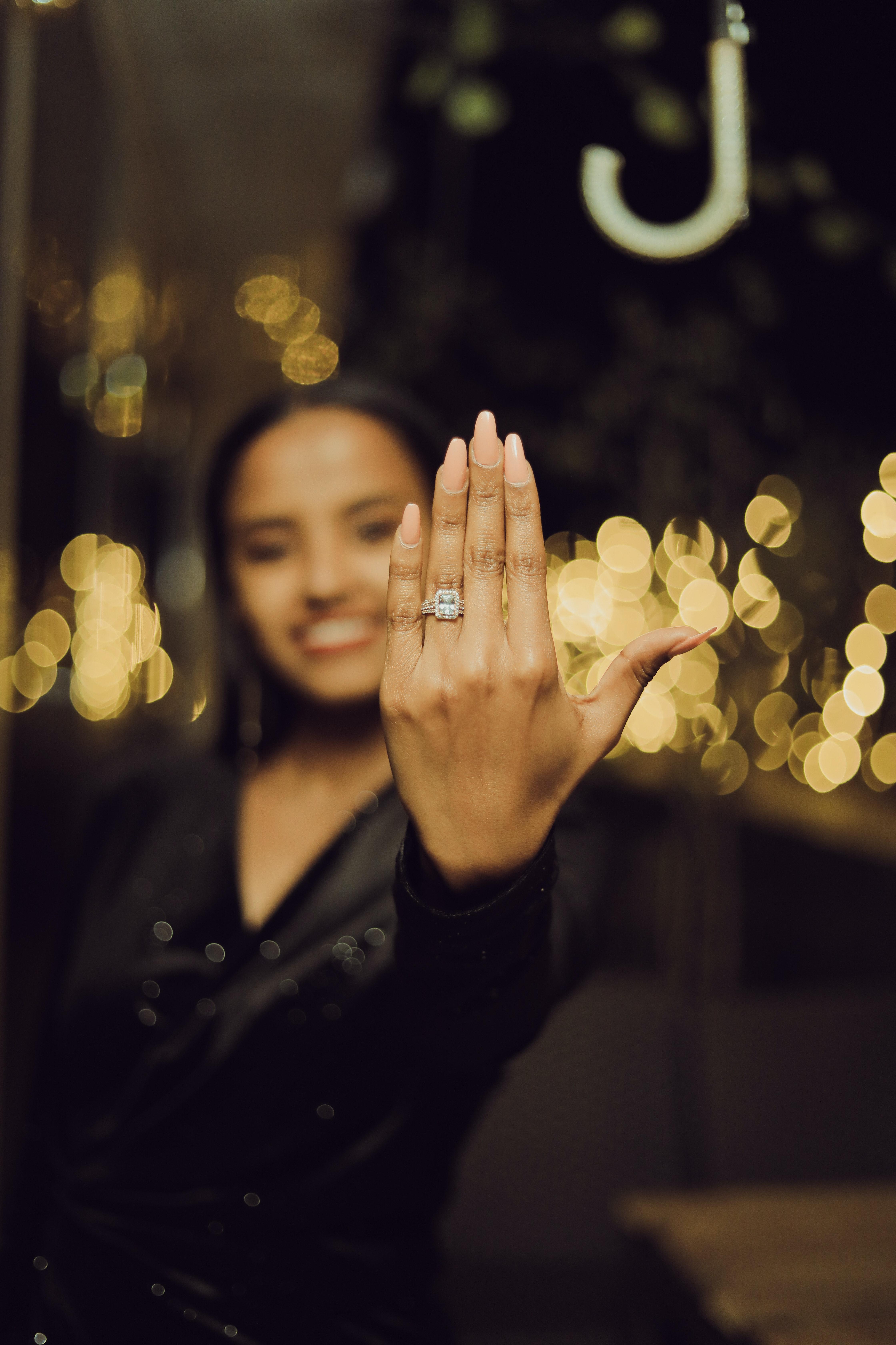 6 Ways to Announce Your Engagement
