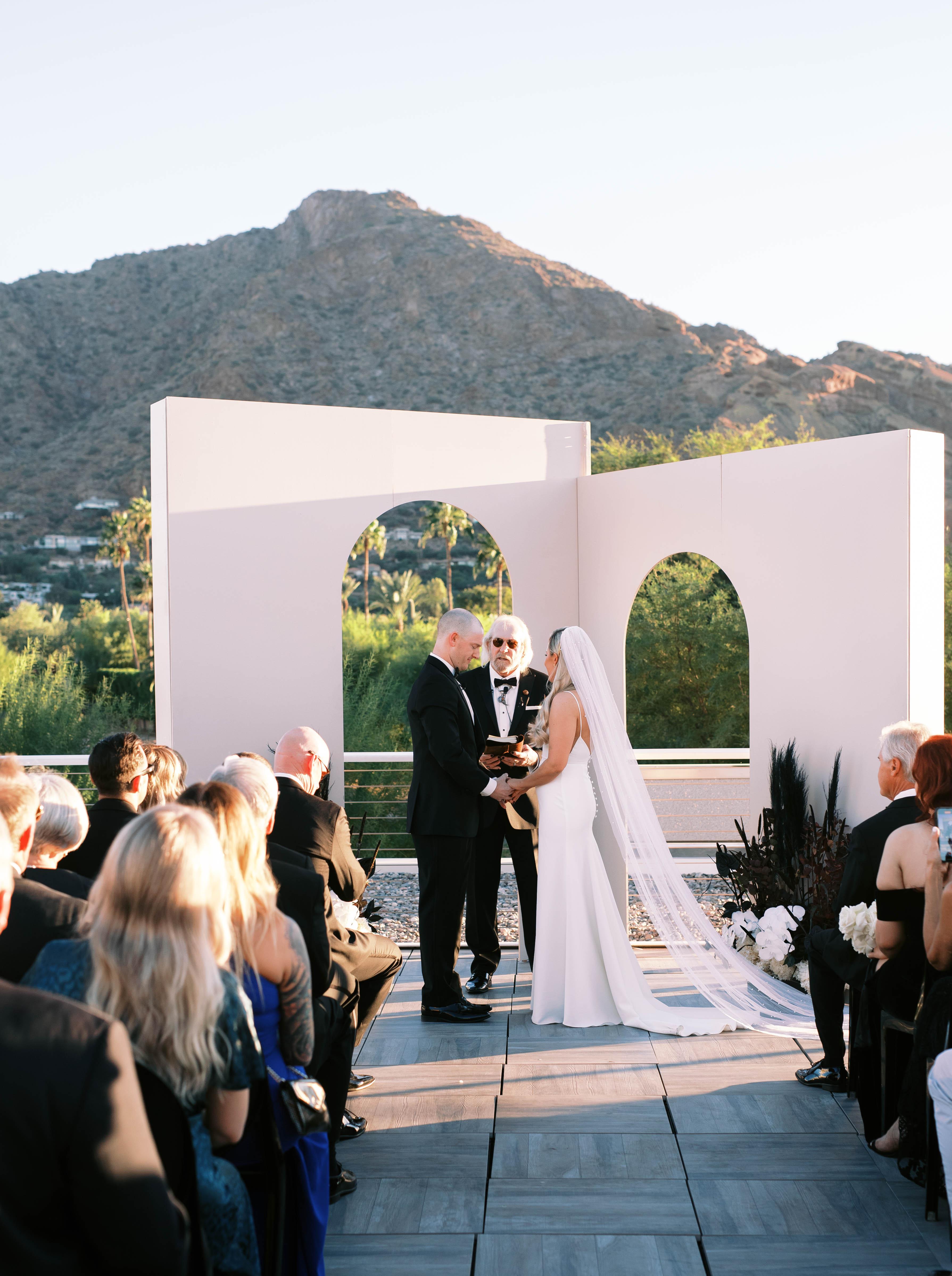 A Modern Fall Wedding at Mountain Shadow Resort 4