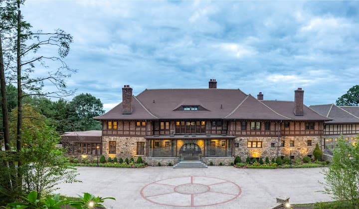 Le Chateau